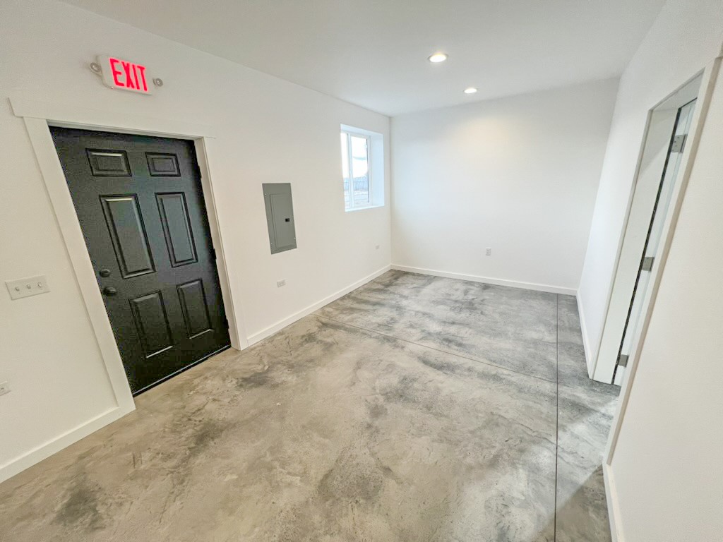 219 Alden Loop A Property Photo 17