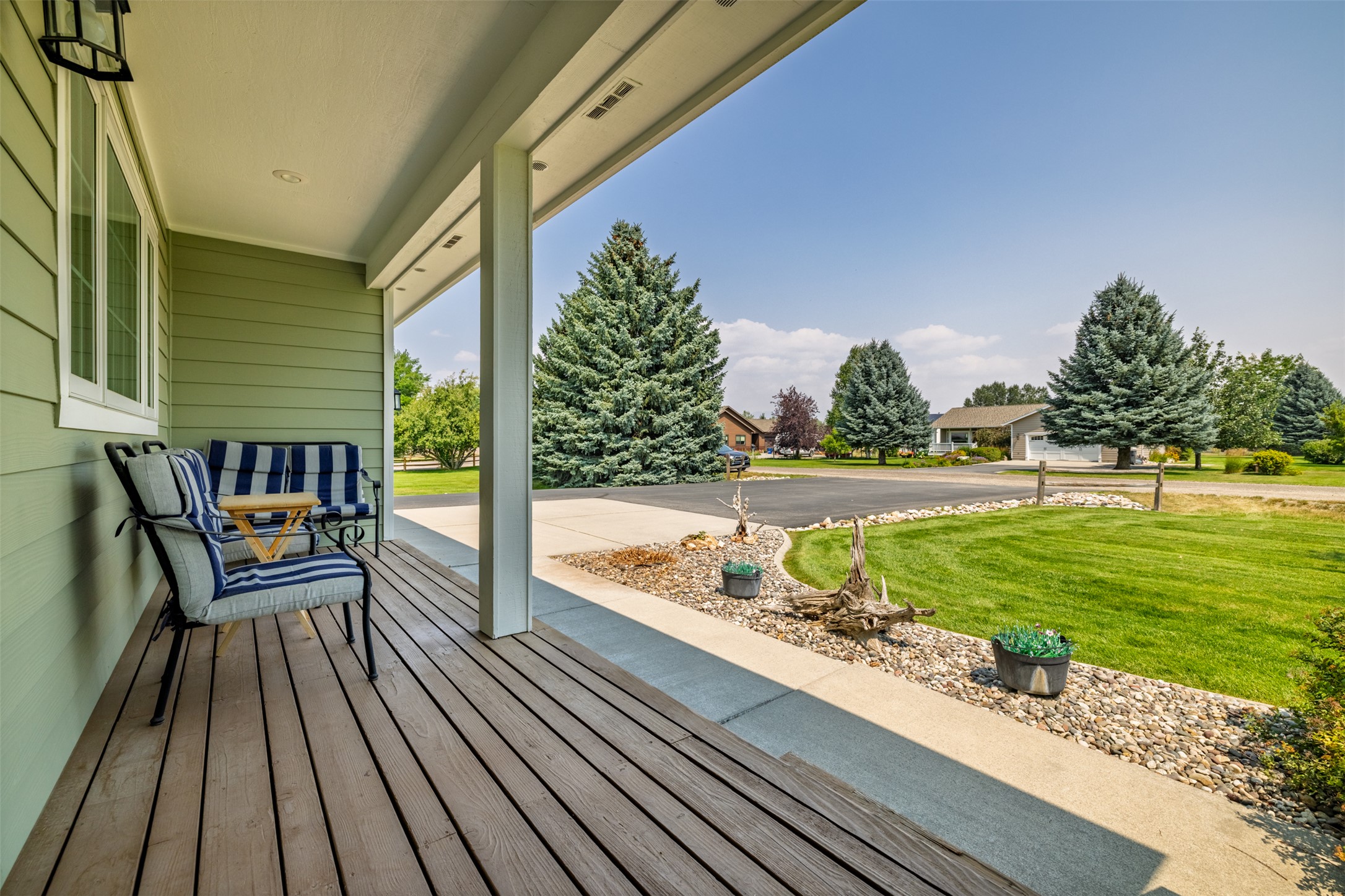 1659 Regal Drive Property Photo 3