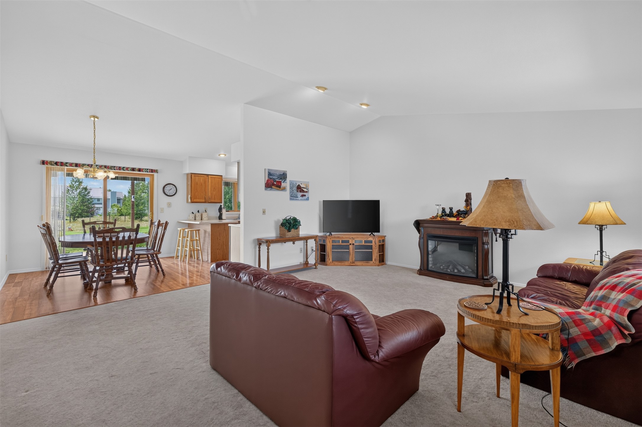 1659 Regal Drive Property Photo 7