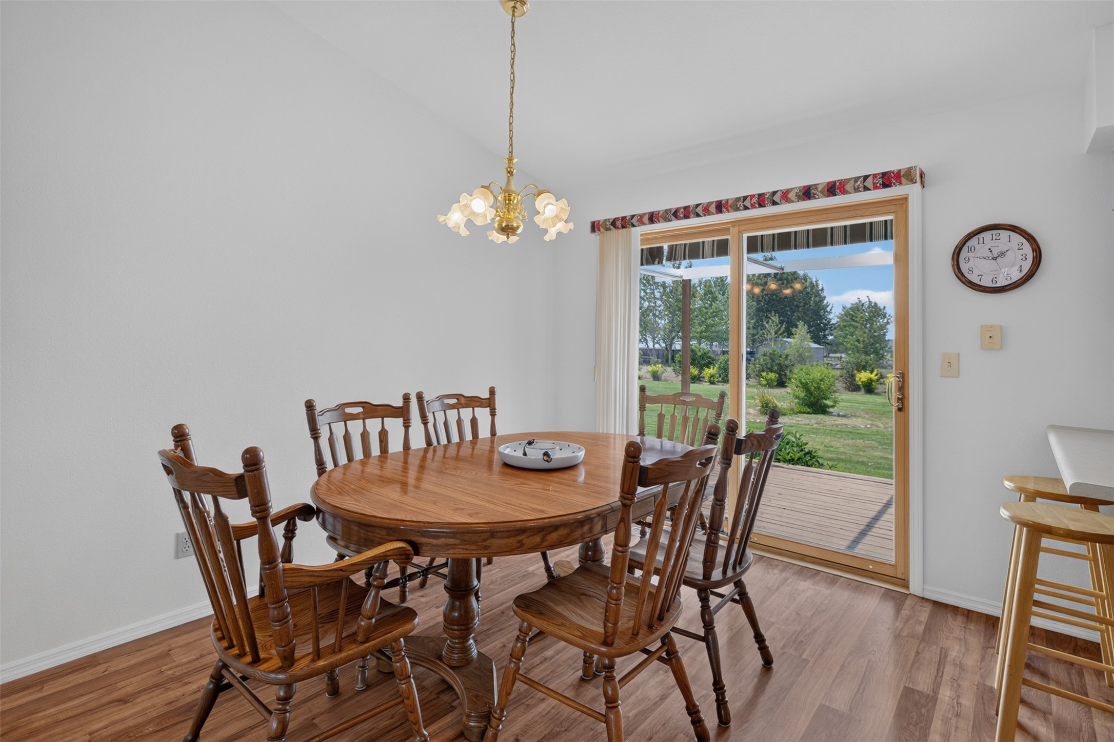1659 Regal Drive Property Photo 12