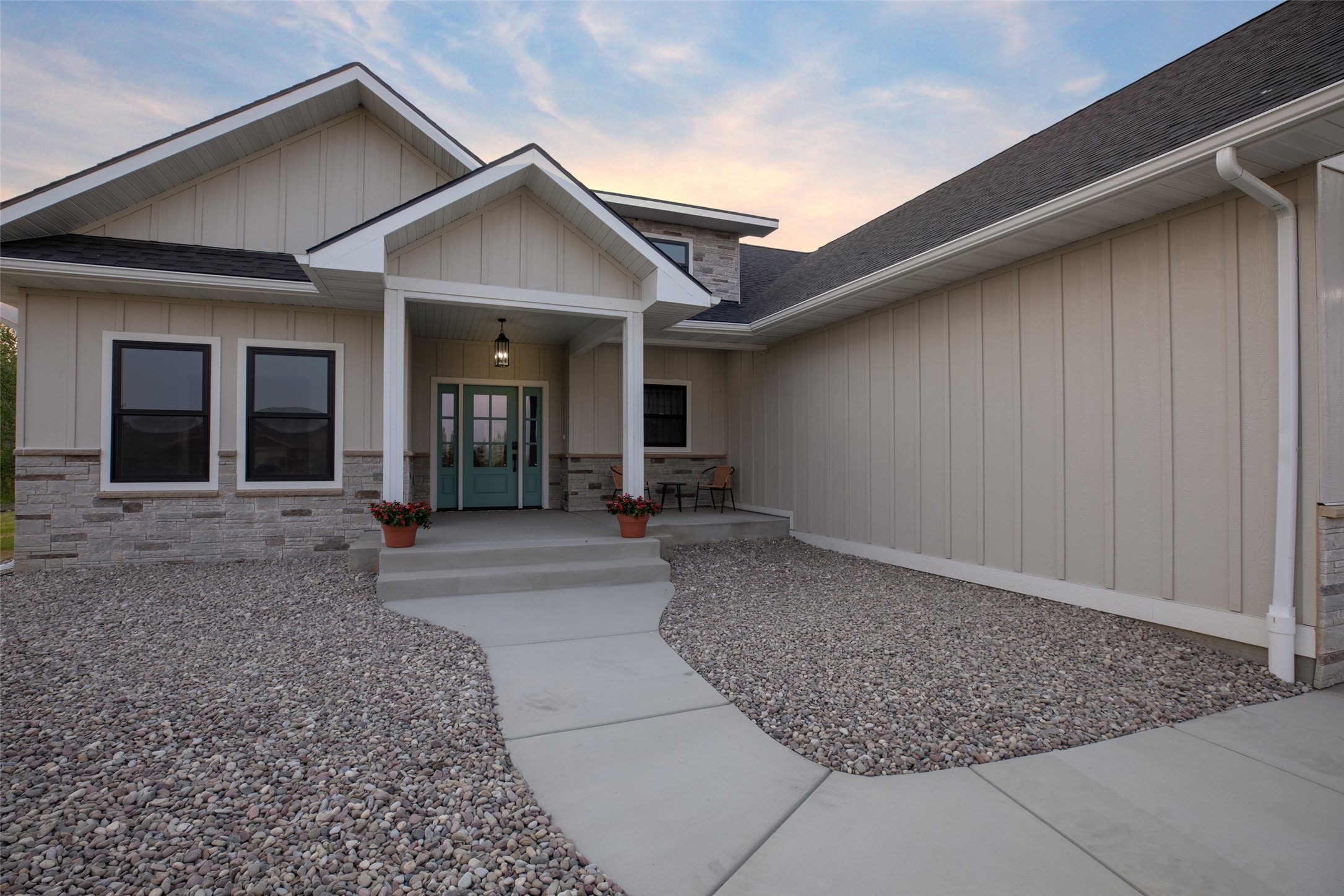 2 Granite Hill Lane Property Photo 2