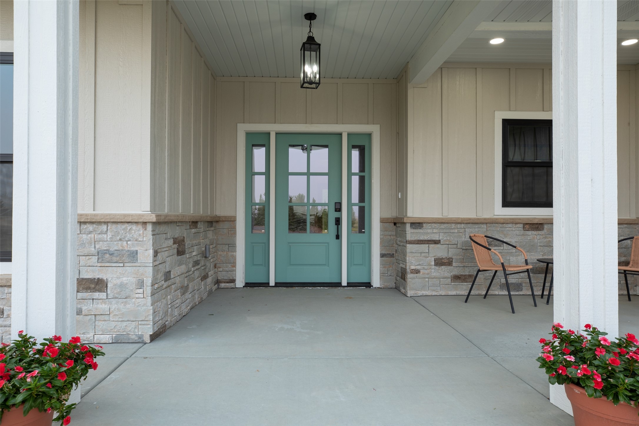 2 Granite Hill Lane Property Photo 3