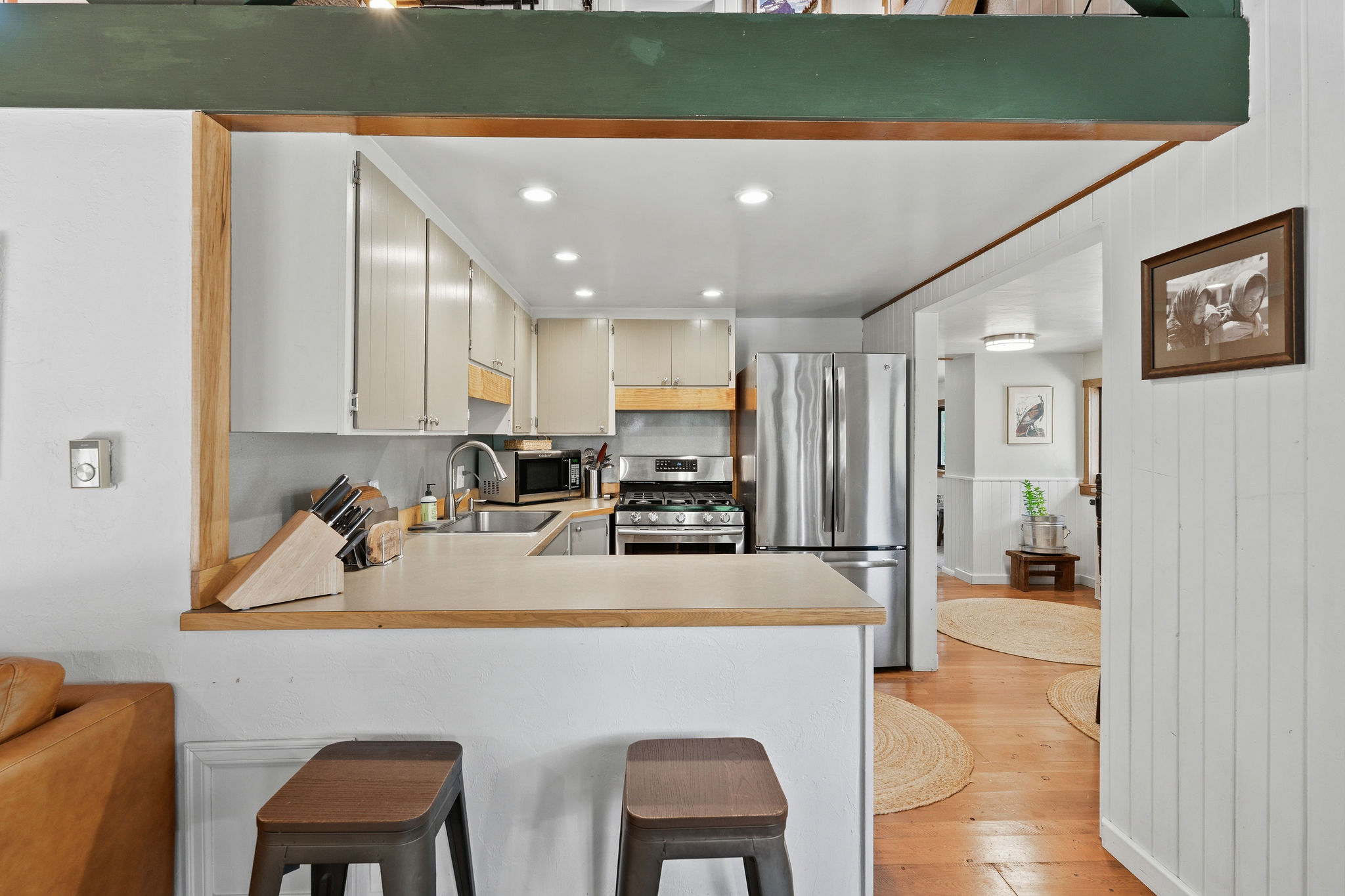 2045 Lion Mountain Road Property Photo 10