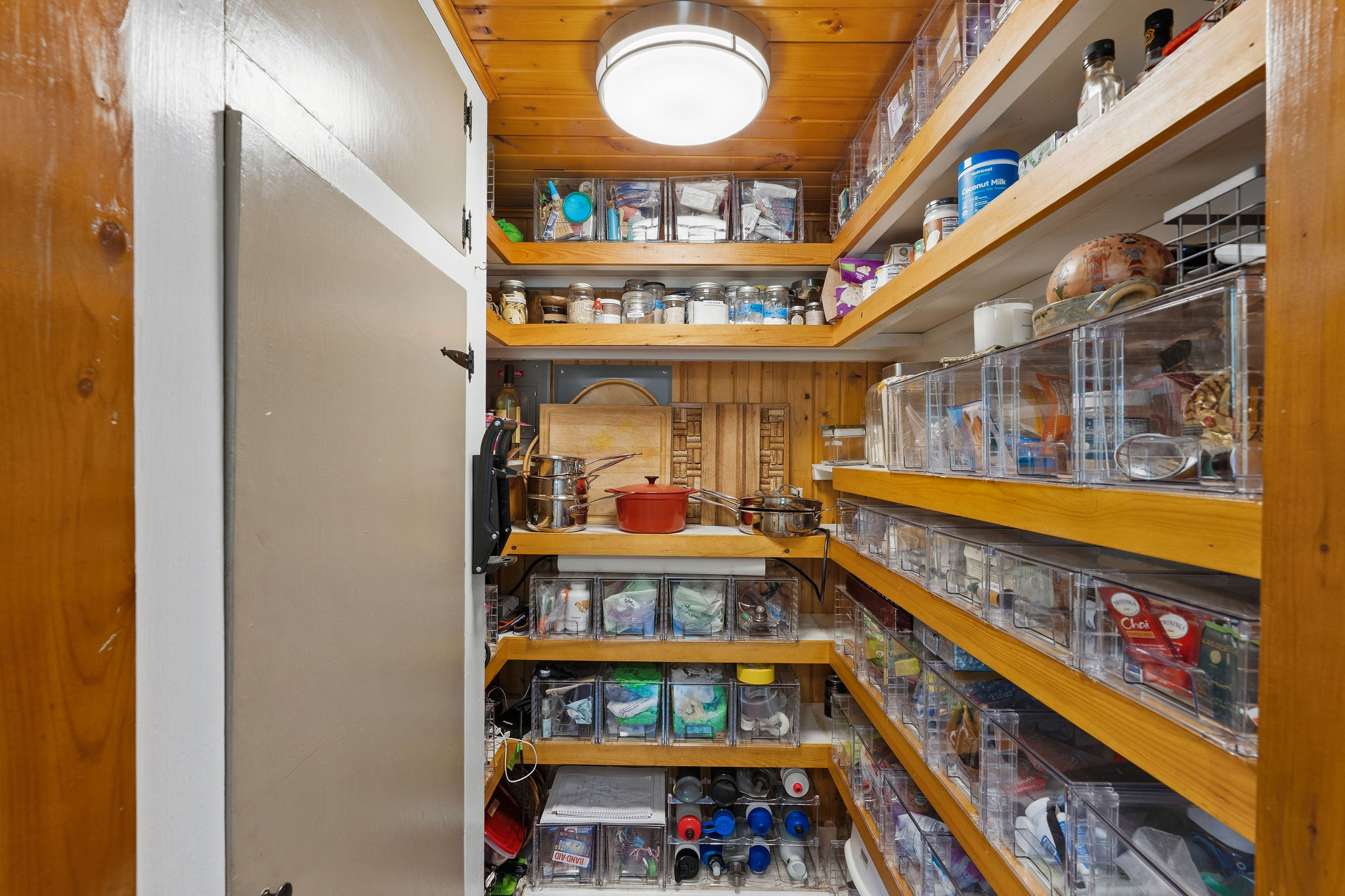 2045 Lion Mountain Road Property Photo 11