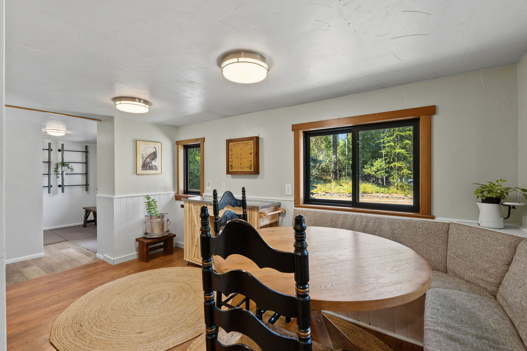 2045 Lion Mountain Road Property Photo 13