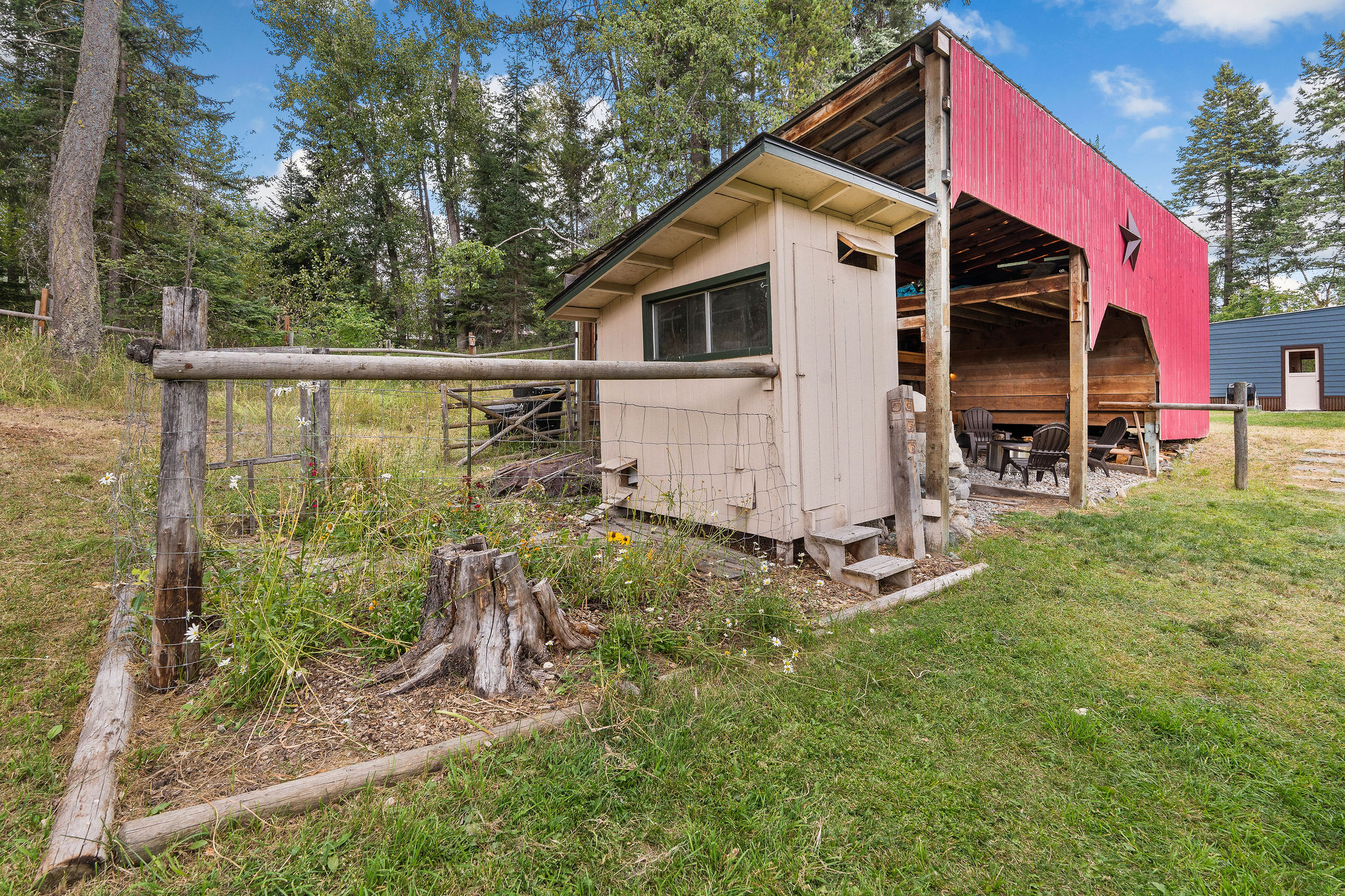 2045 Lion Mountain Road Property Photo 44
