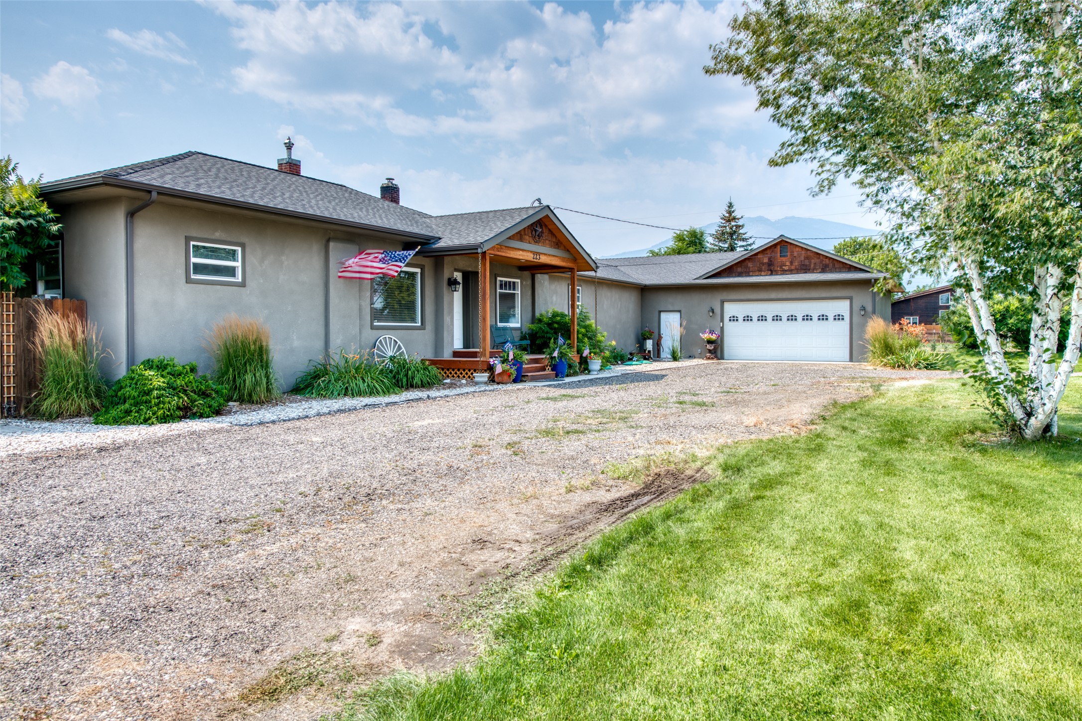 223 E Ravalli Street Property Photo 6