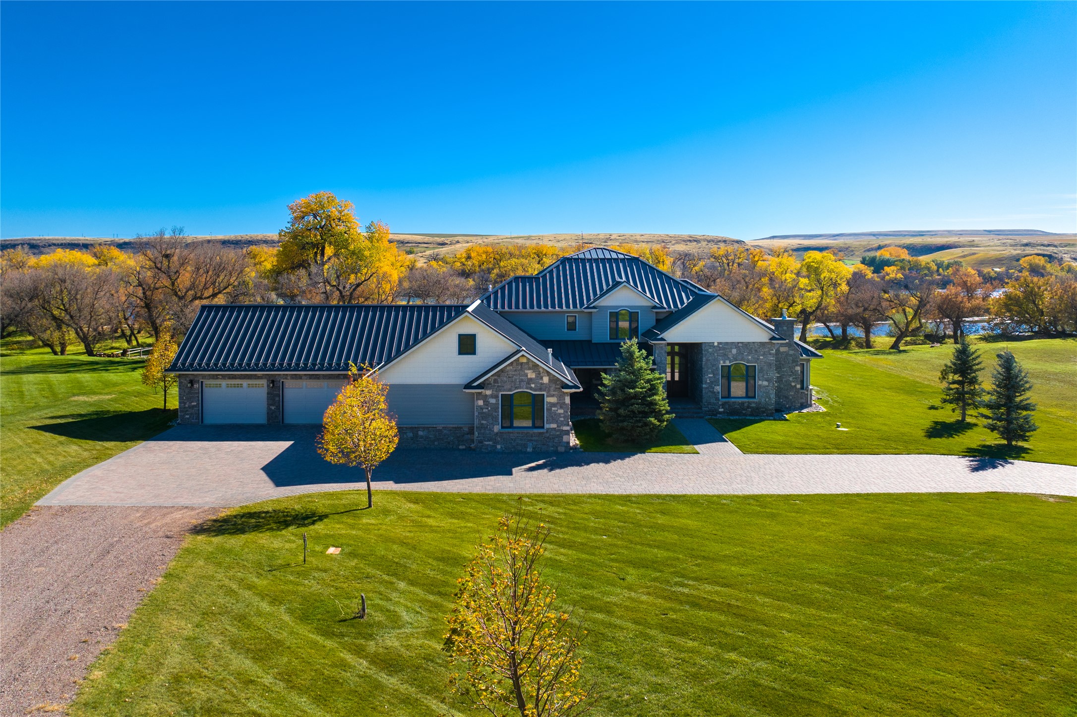 12 Missouri Shores Property Photo 3