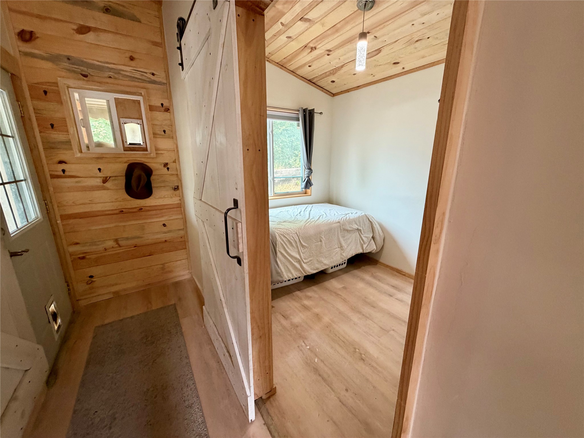 103 7th Street Property Photo 13