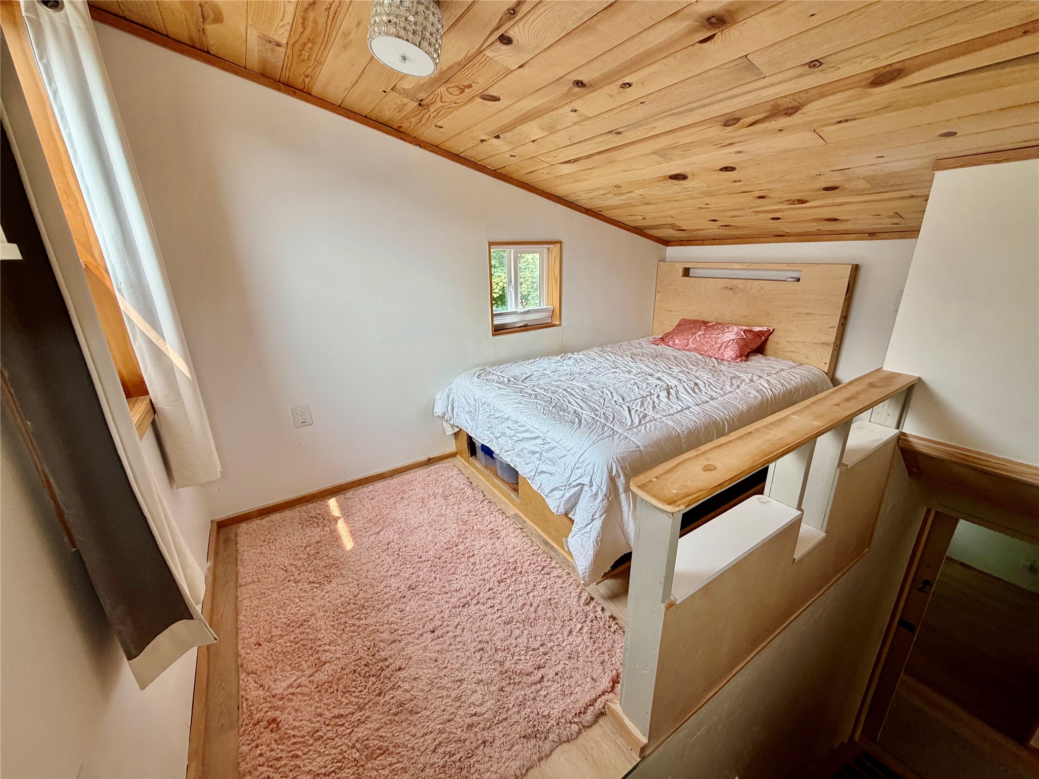 103 7th Street Property Photo 16