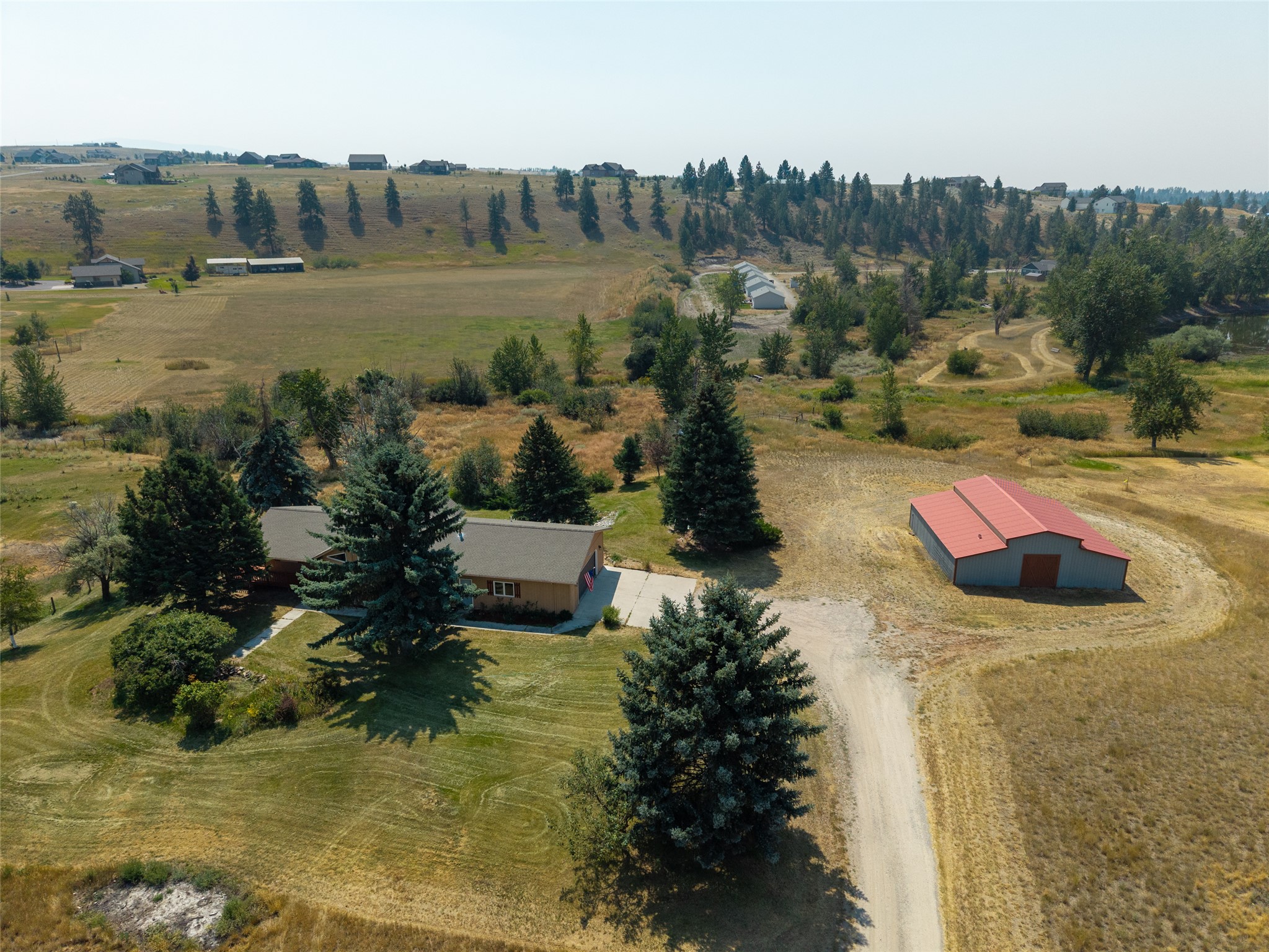 607 Eight Mile Creek Road Property Photo 2
