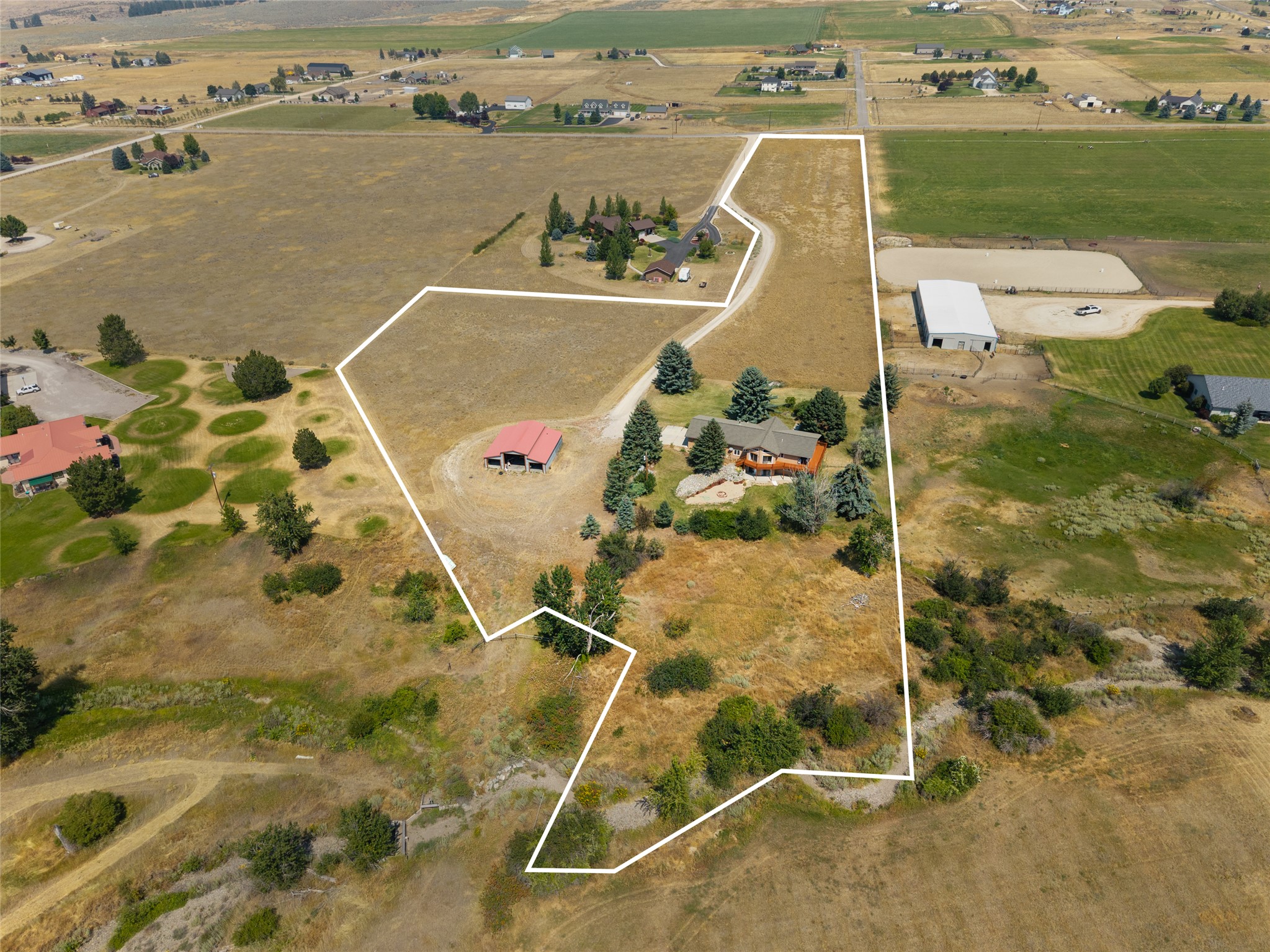607 Eight Mile Creek Road Property Photo 3