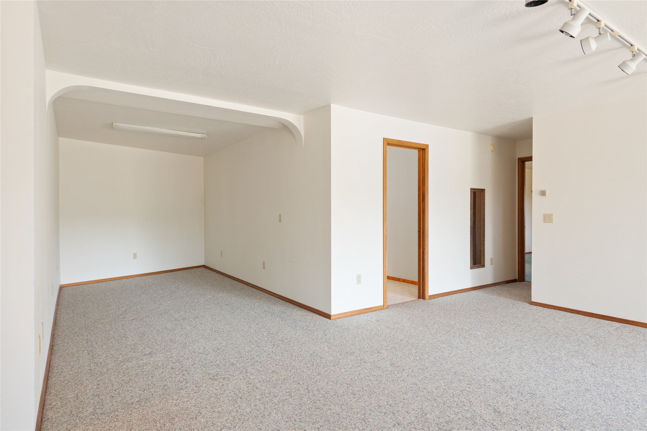 607 Eight Mile Creek Road Property Photo 51