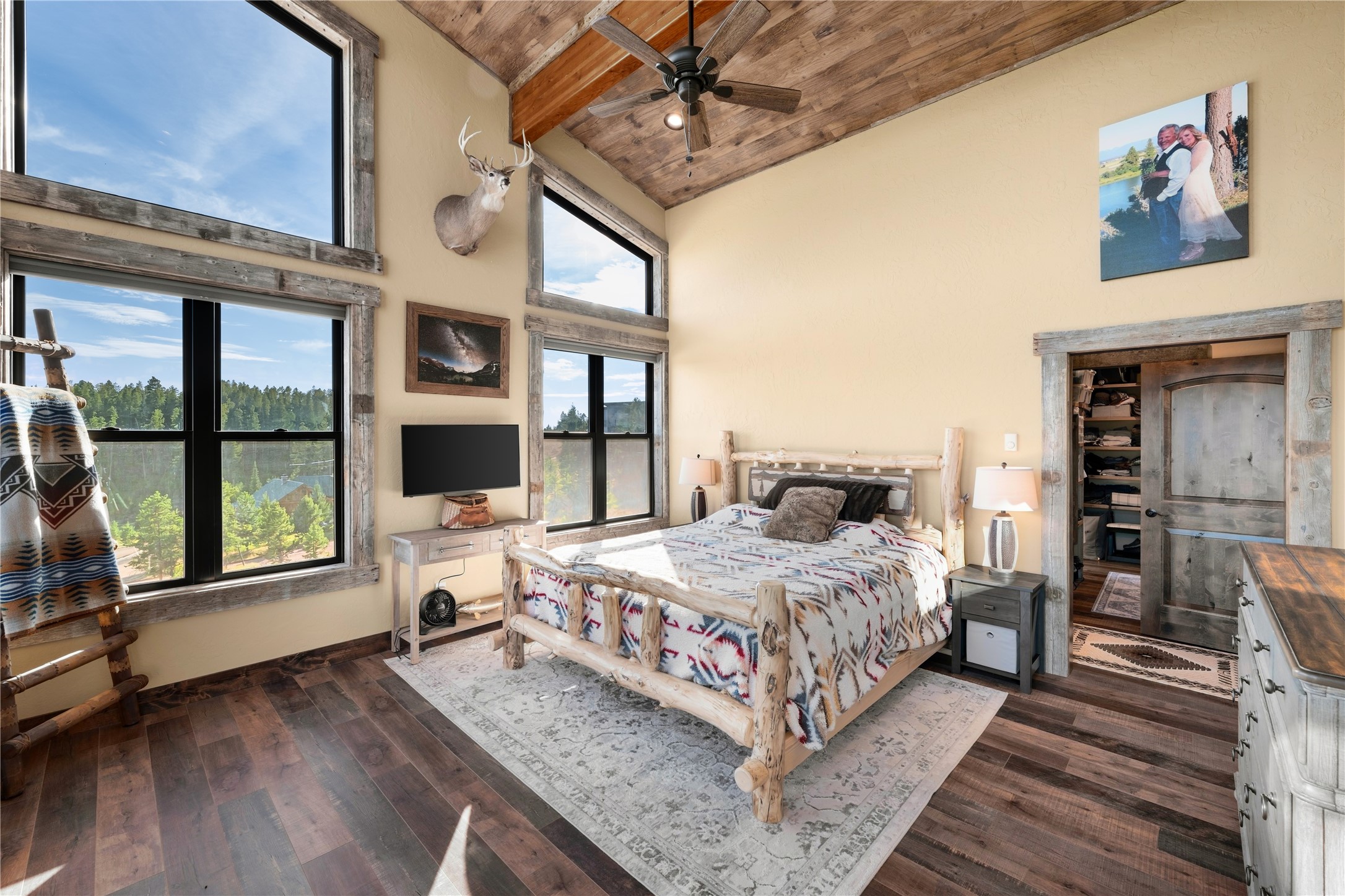 5 Tracy Lane Property Photo 24