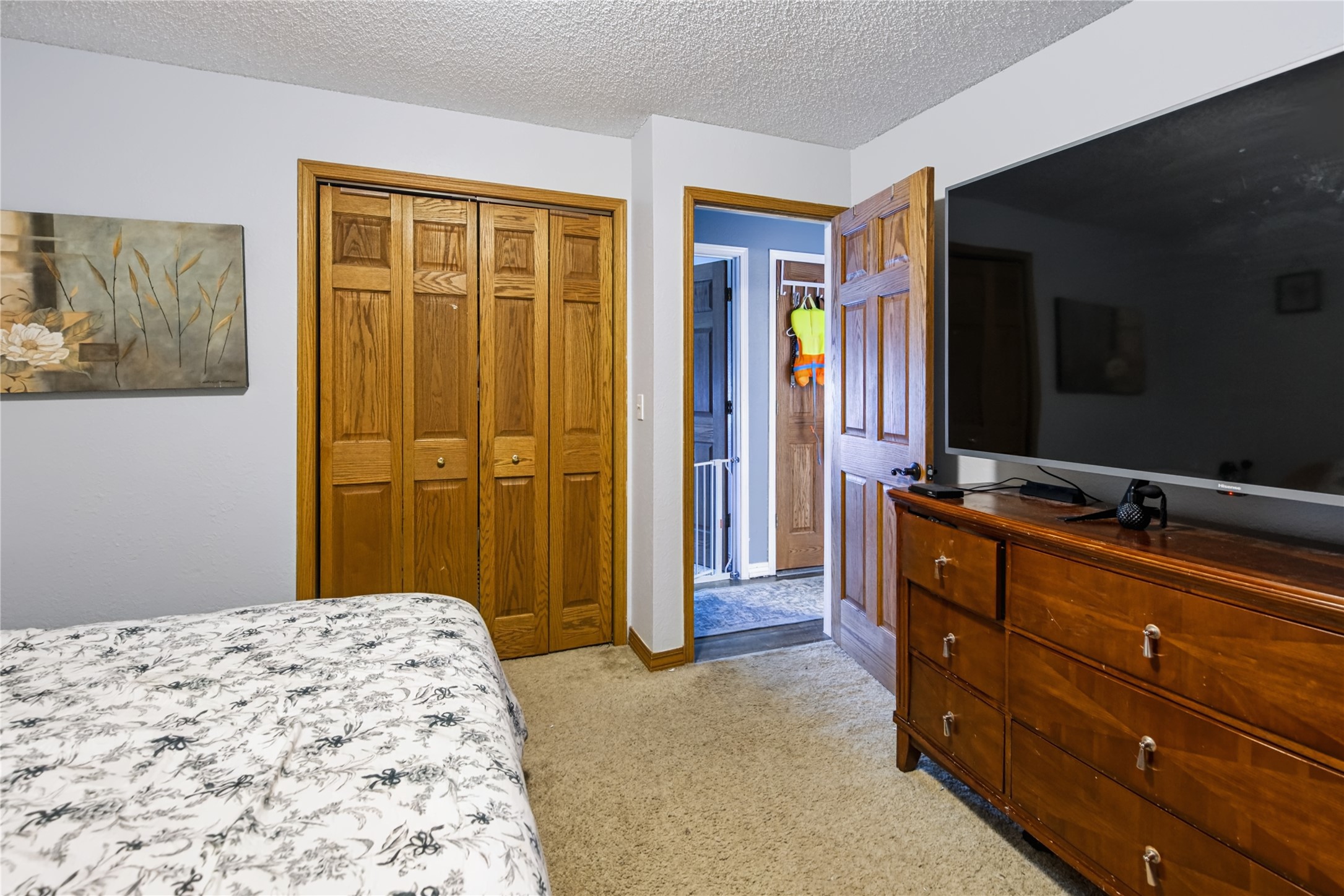 509 E Lewis Street Property Photo 12