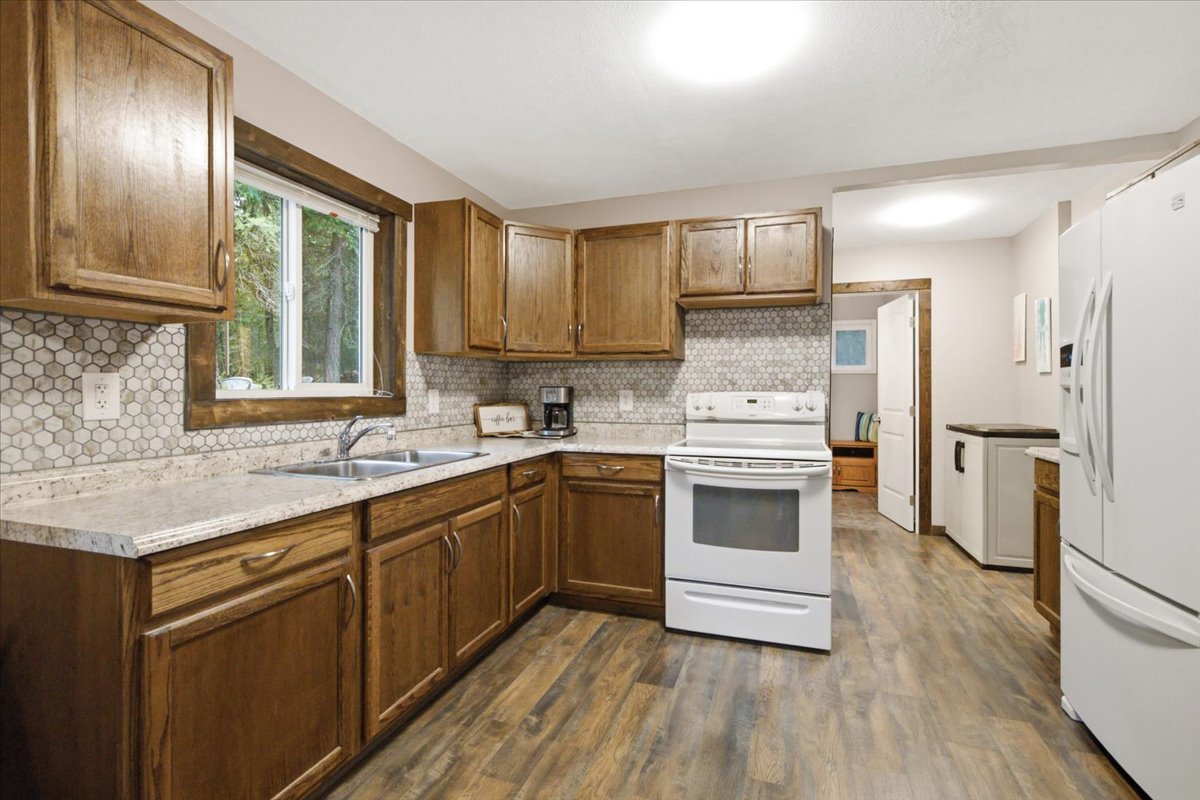 58 Evergreen Drive Property Photo 6