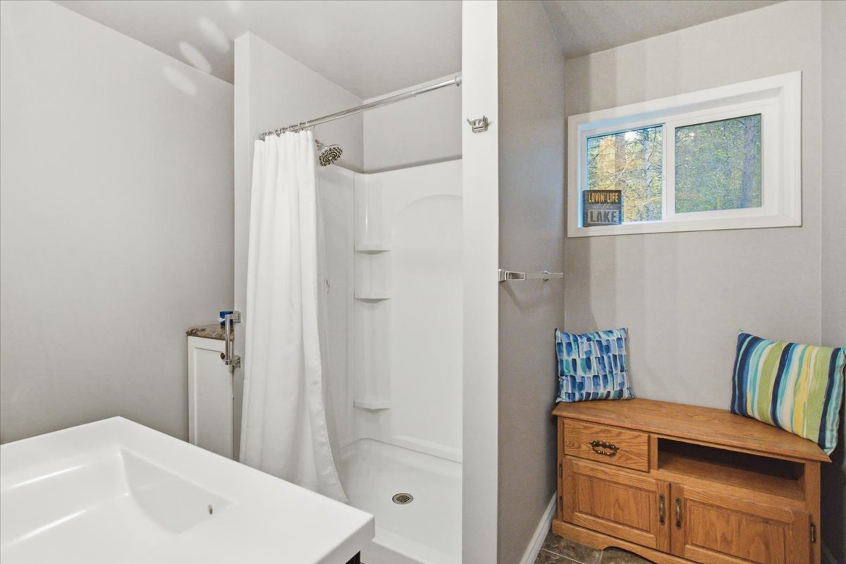 58 Evergreen Drive Property Photo 11