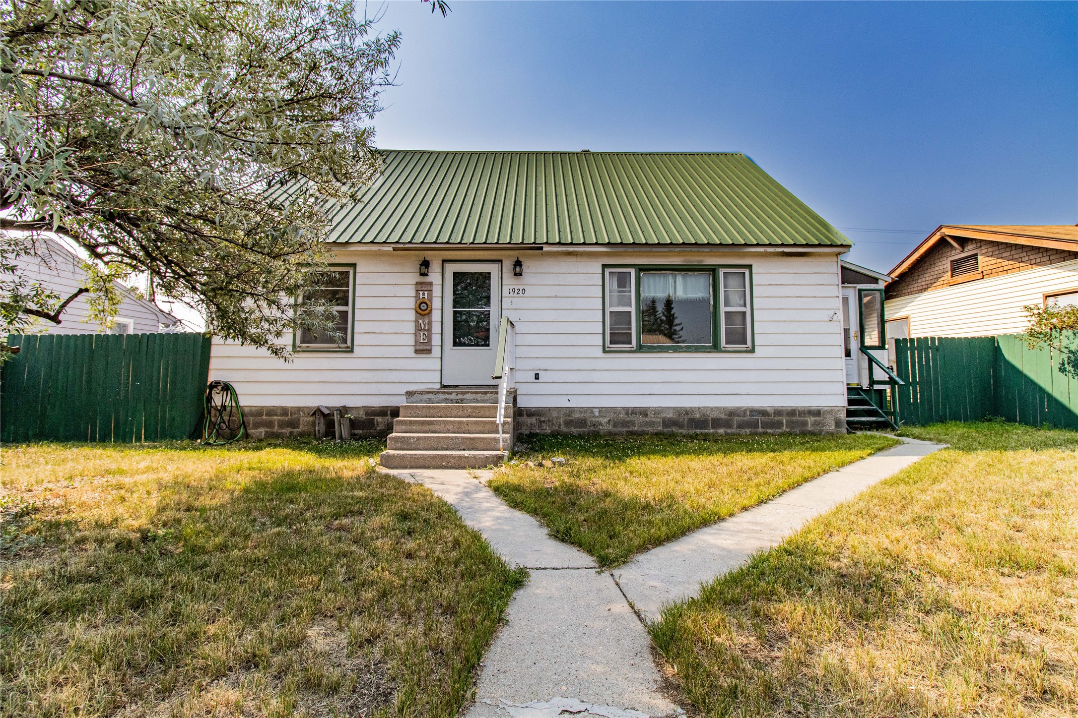 1920 Dewey Boulevard Property Photo 2