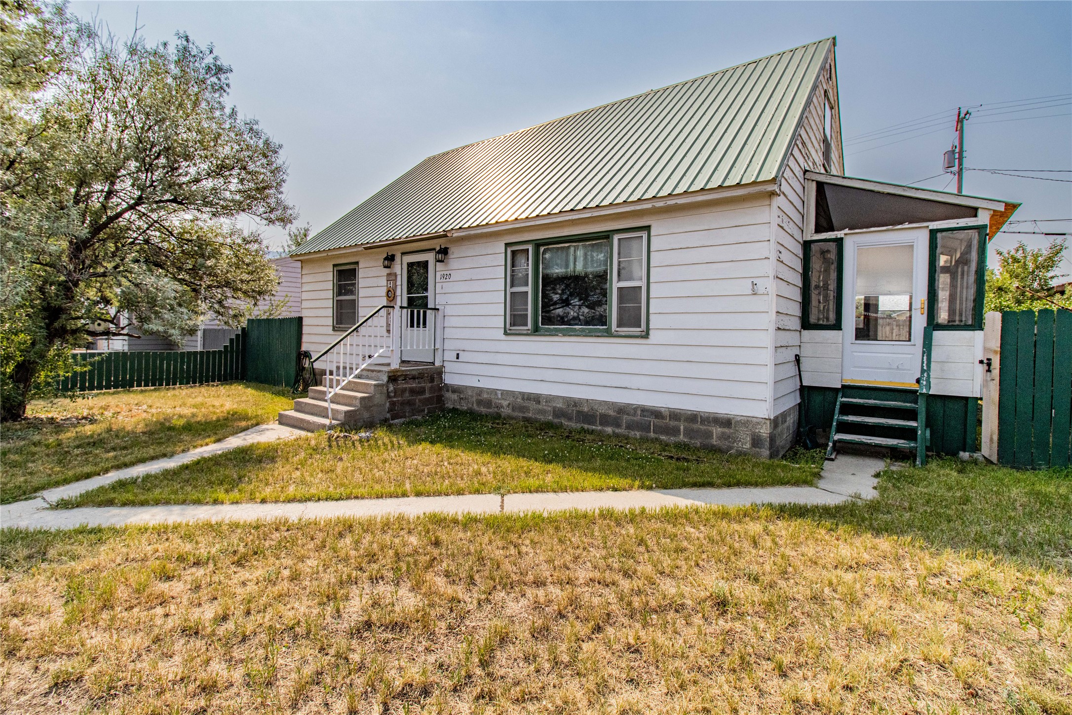 1920 Dewey Boulevard Property Photo 3