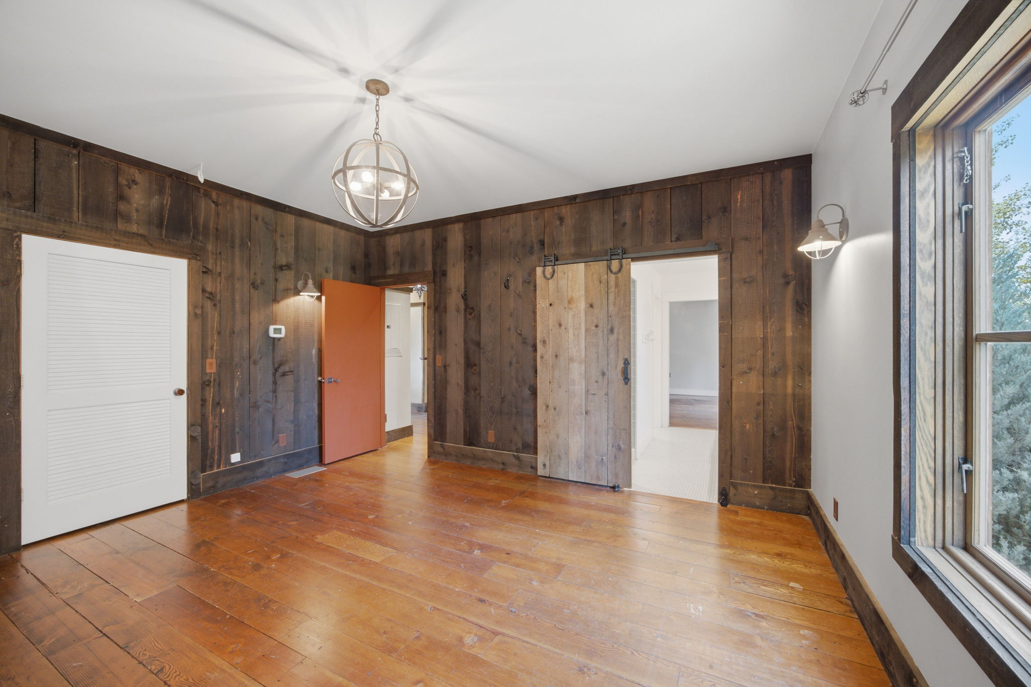 500 Lovers Lane Property Photo 30