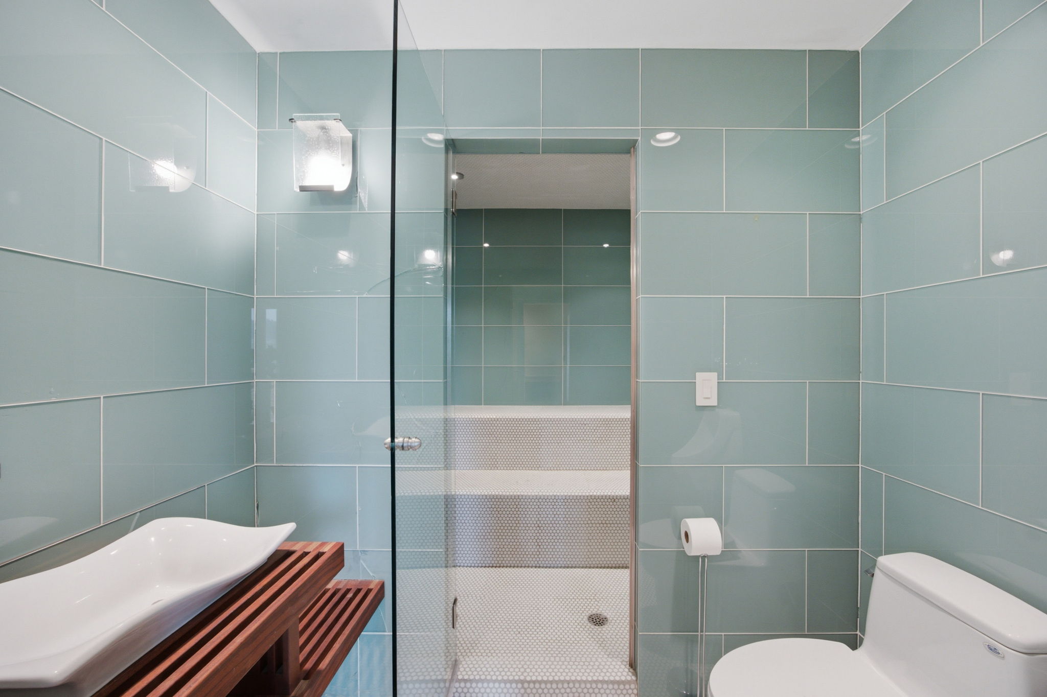 500 Lovers Lane Property Photo 33