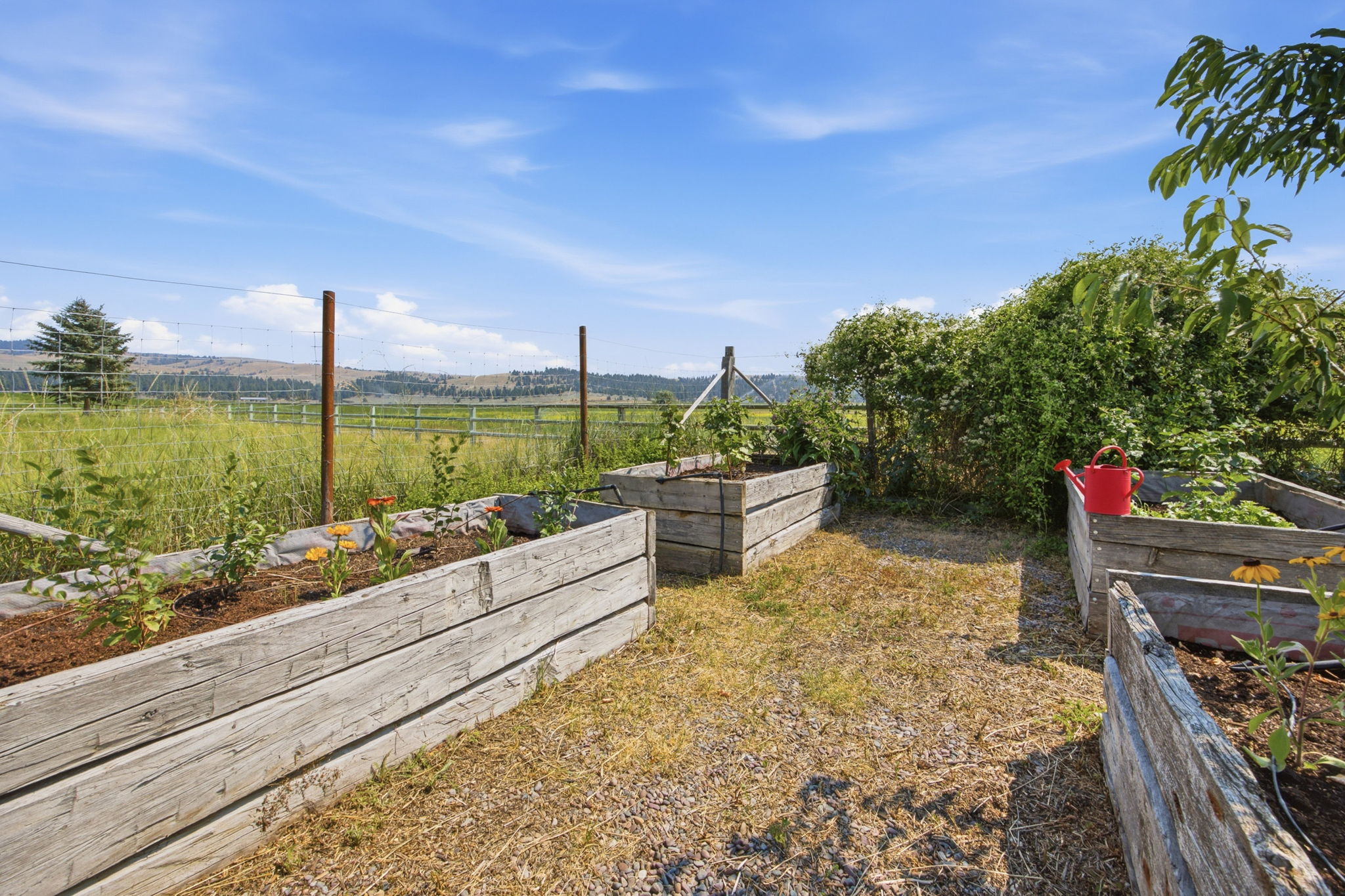 500 Lovers Lane Property Photo 35