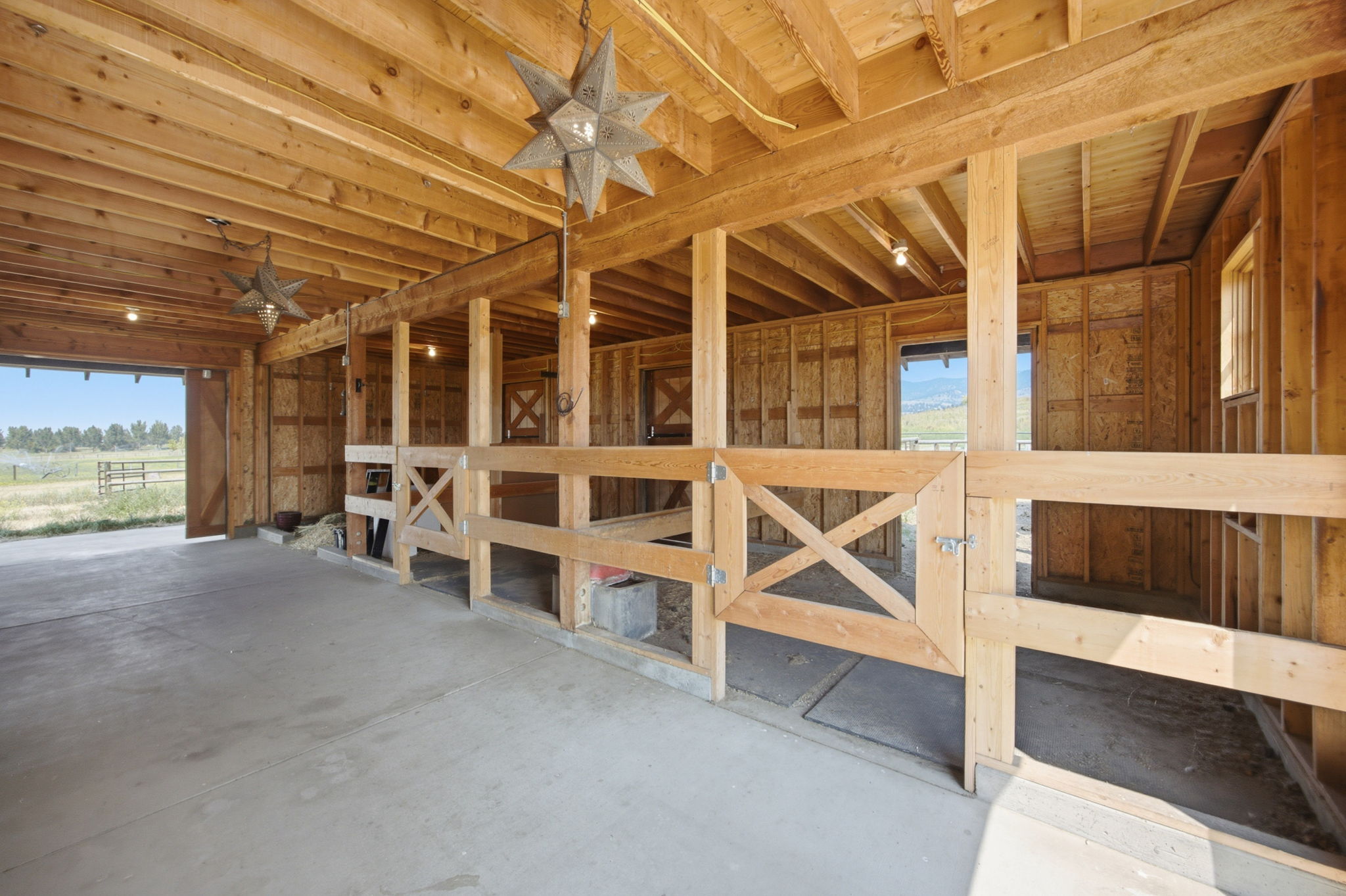 500 Lovers Lane Property Photo 40