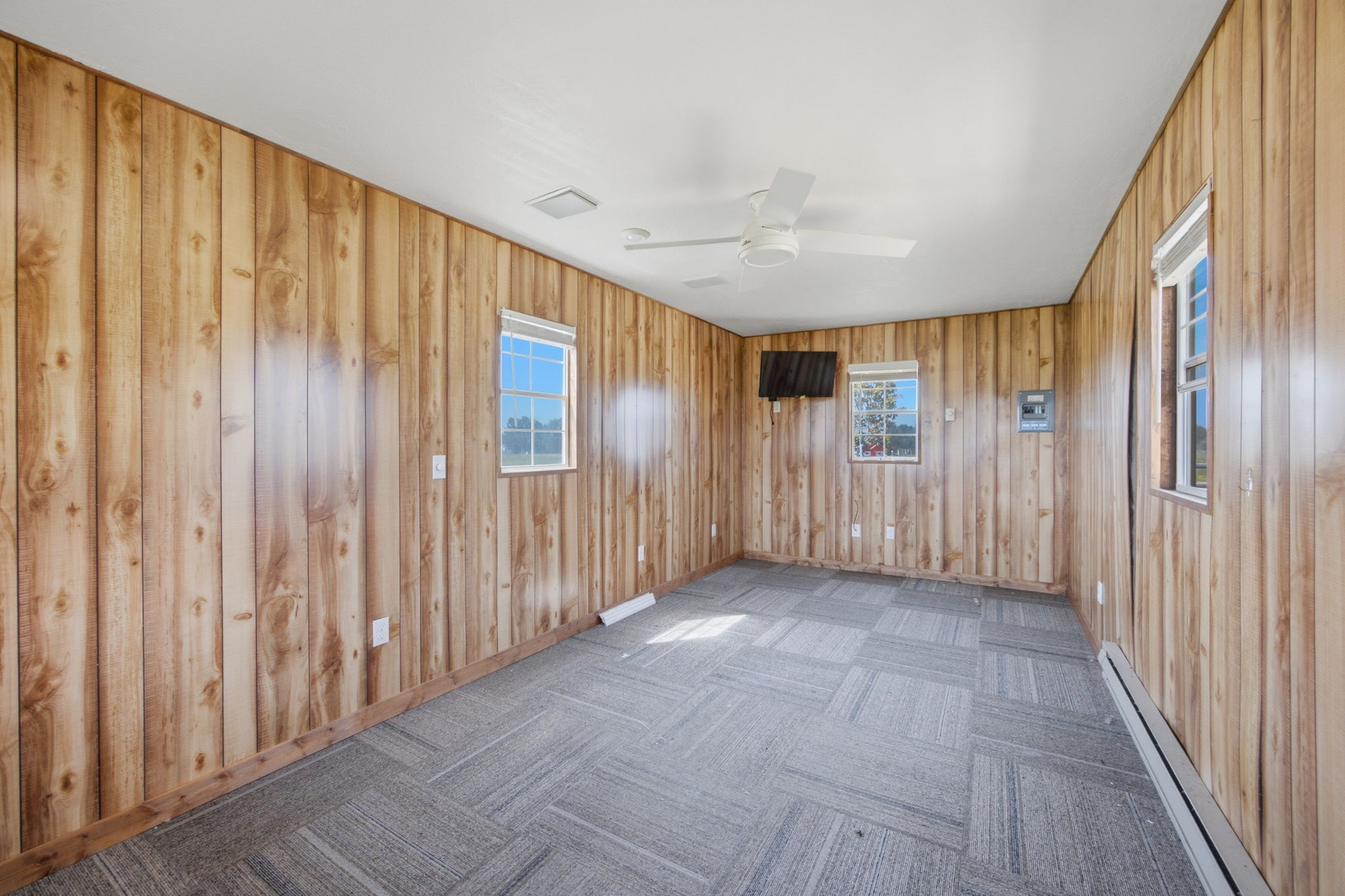 500 Lovers Lane Property Photo 46