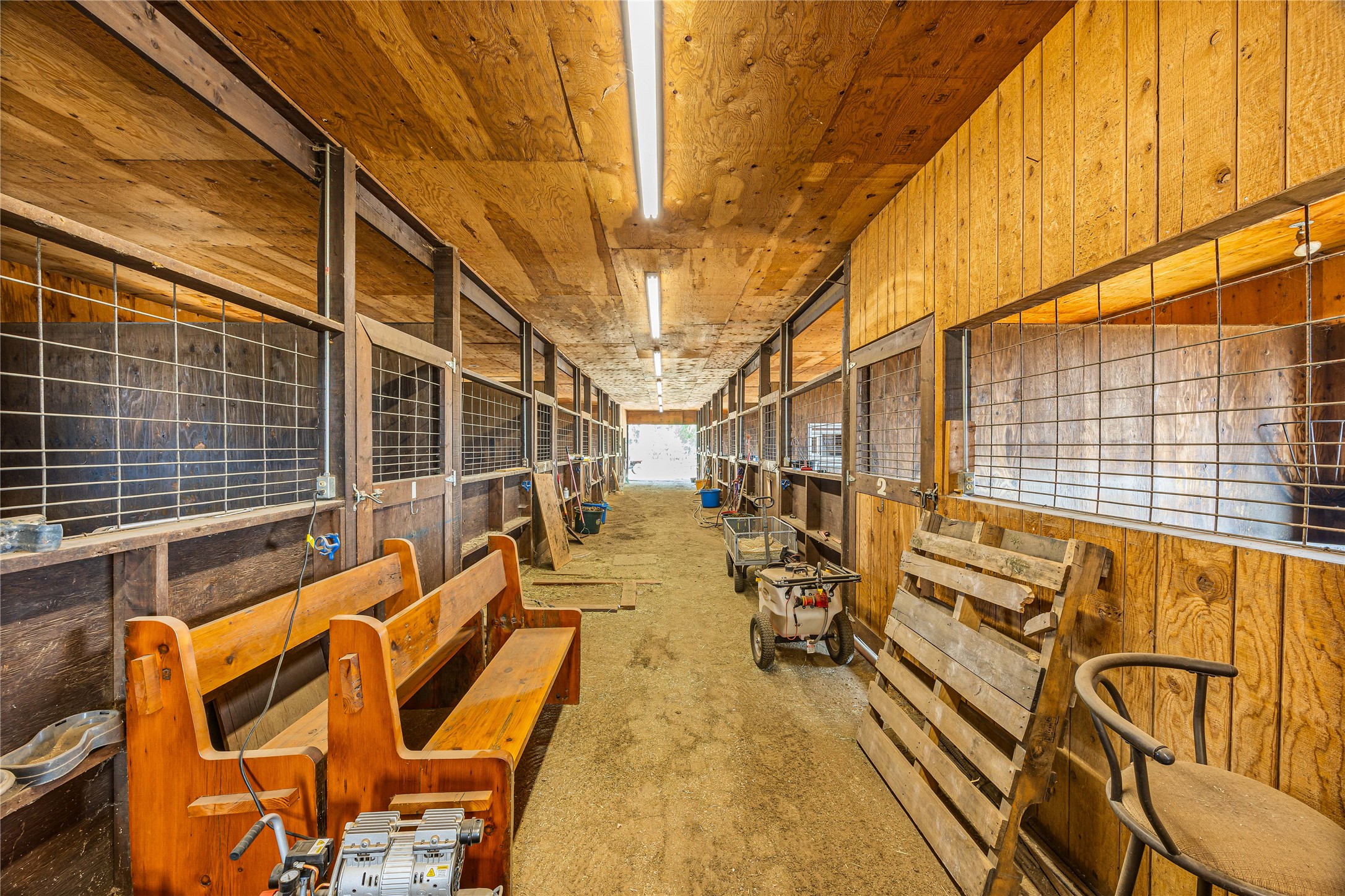5122 Hoblitt Lane N Property Photo 31