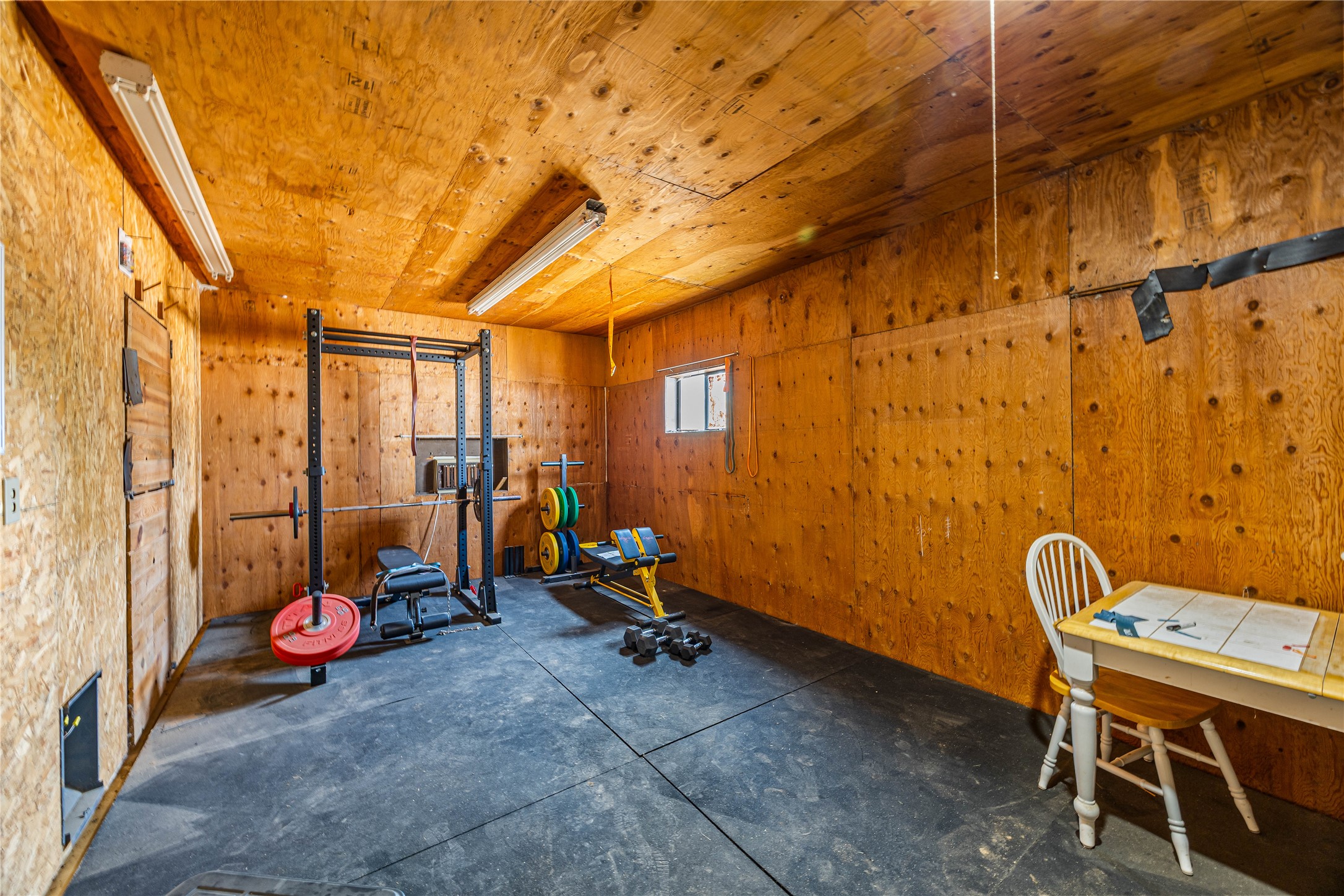 5122 Hoblitt Lane N Property Photo 35