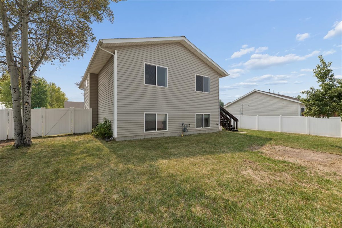 55 Rockefeller Drive Property Photo 29