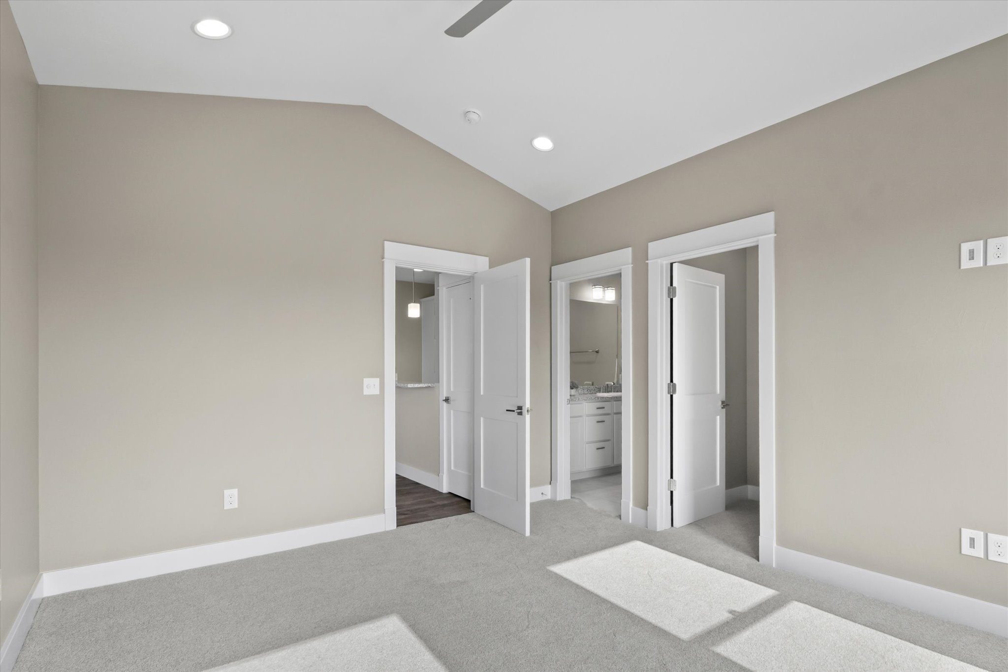 180 War Eagle Street Property Photo 9