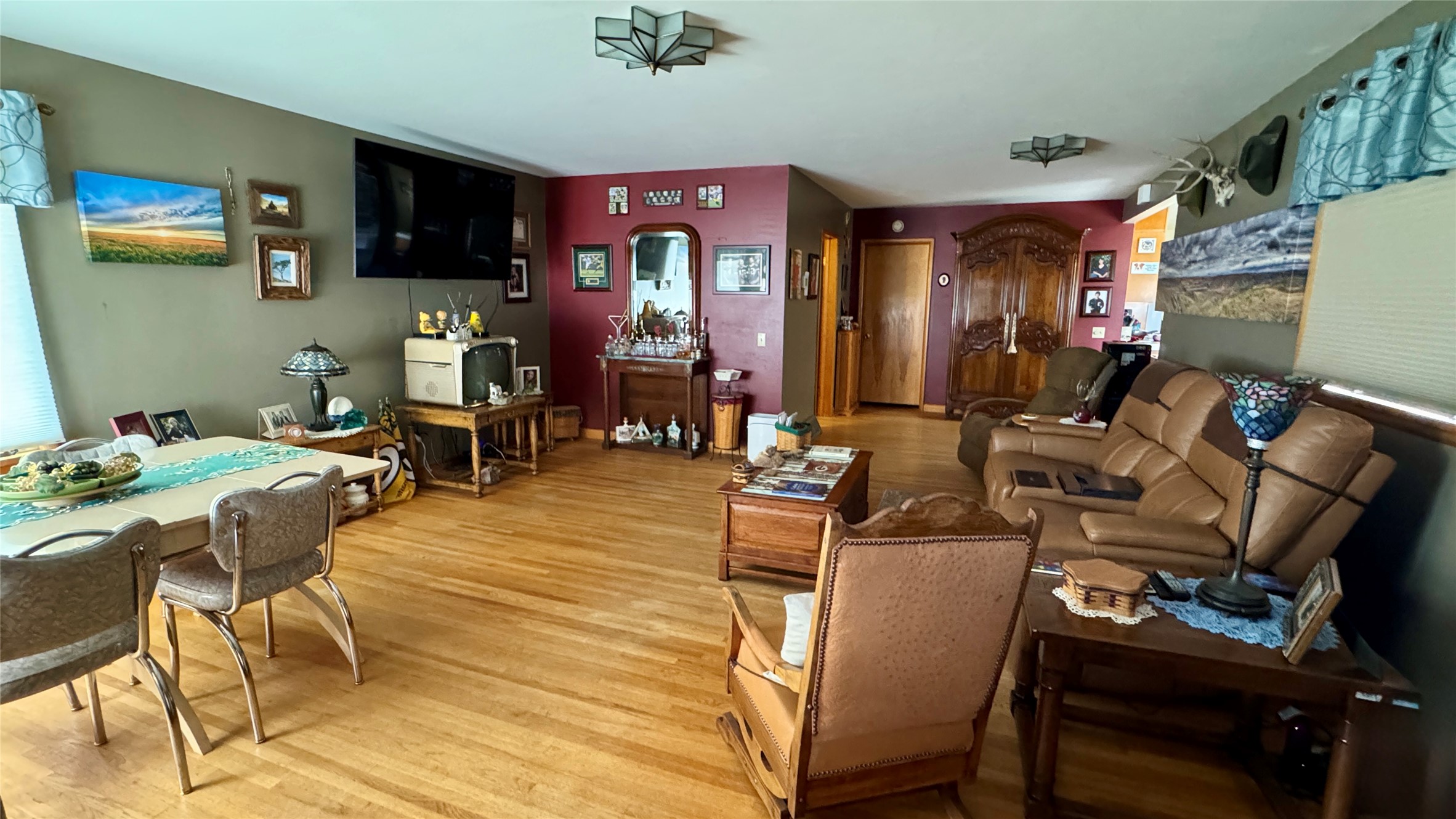 713 3rd Avenue Property Photo 8