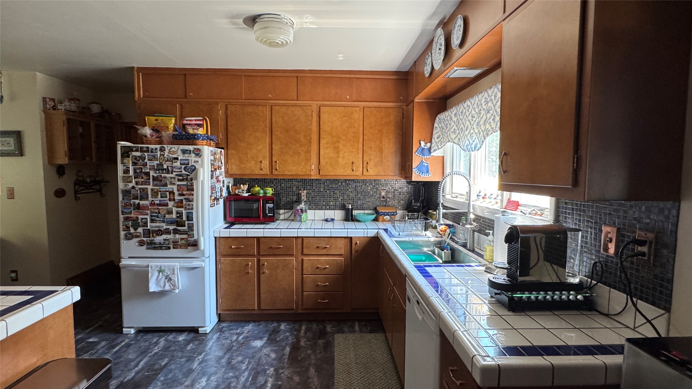 713 3rd Avenue Property Photo 18