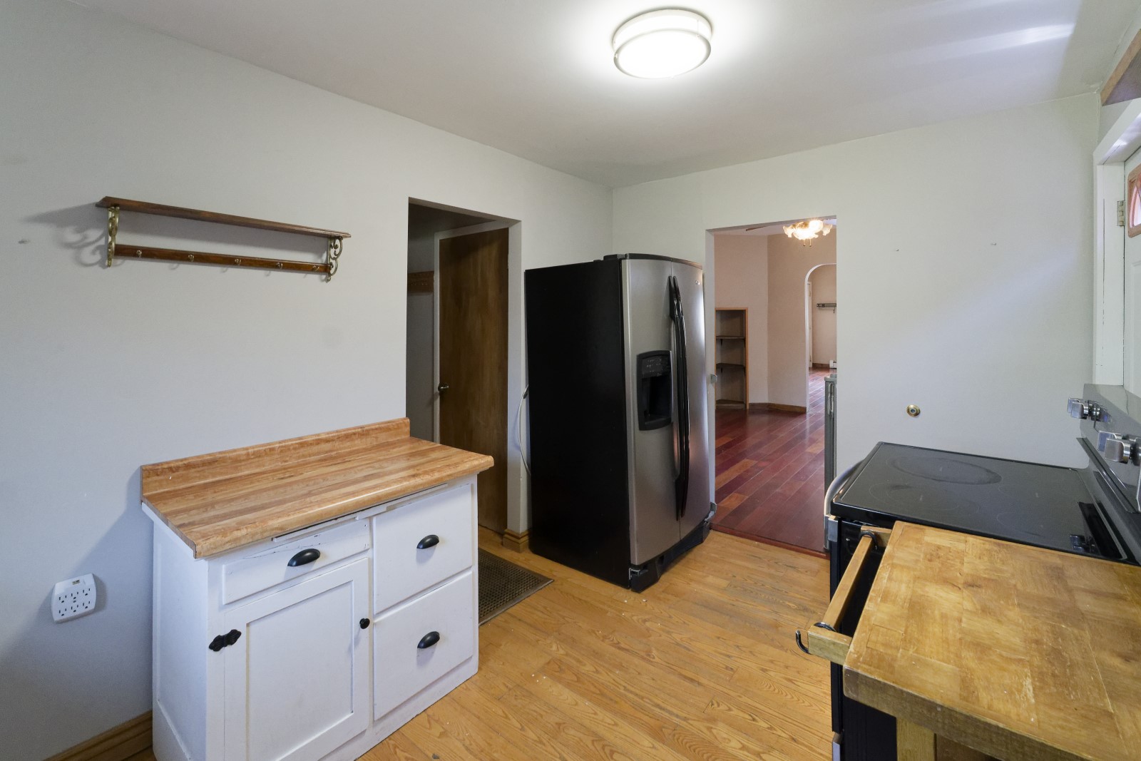 935 Hornet Street Property Photo 10