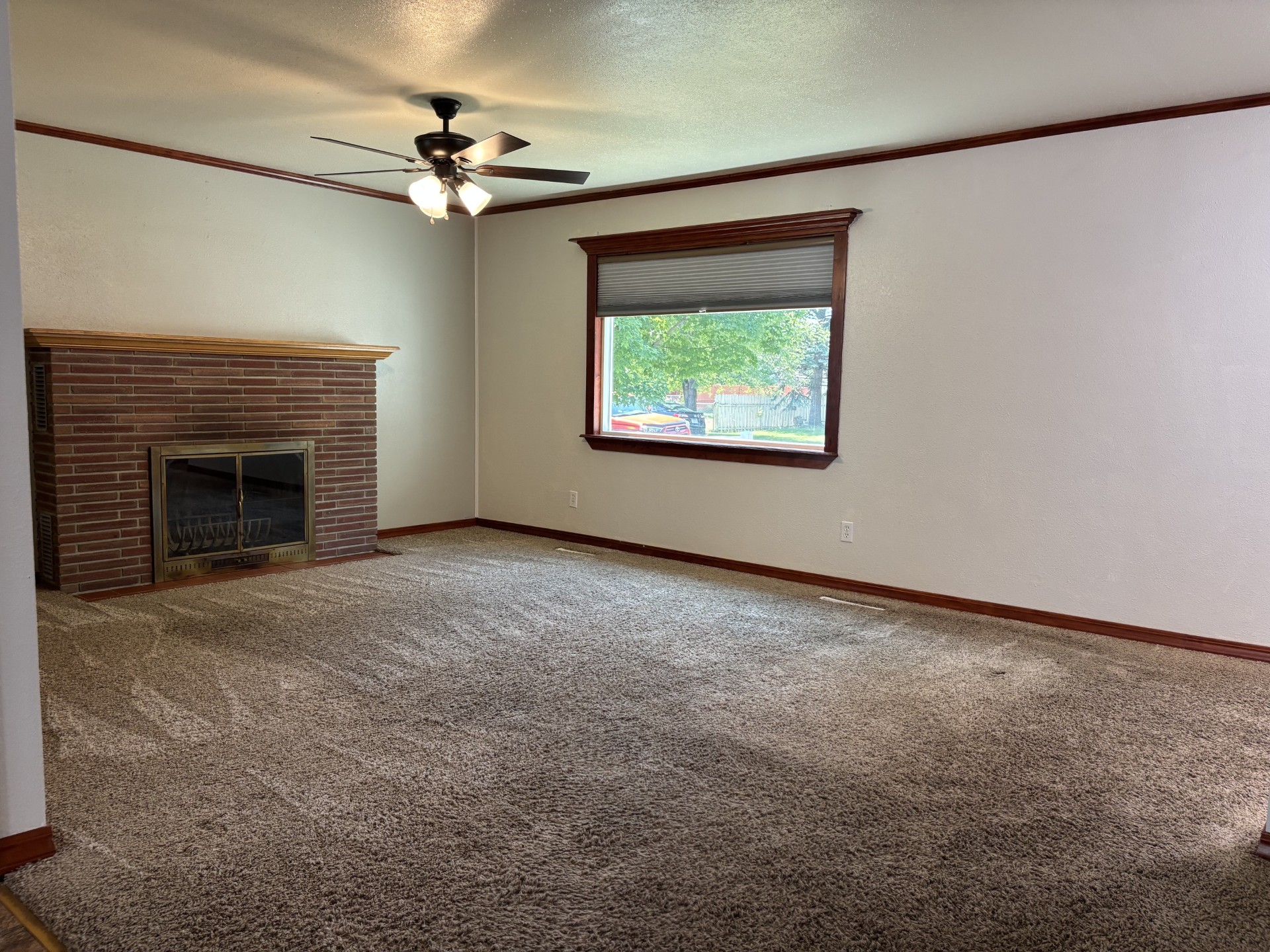 1111 6th Avenue E Property Photo 3