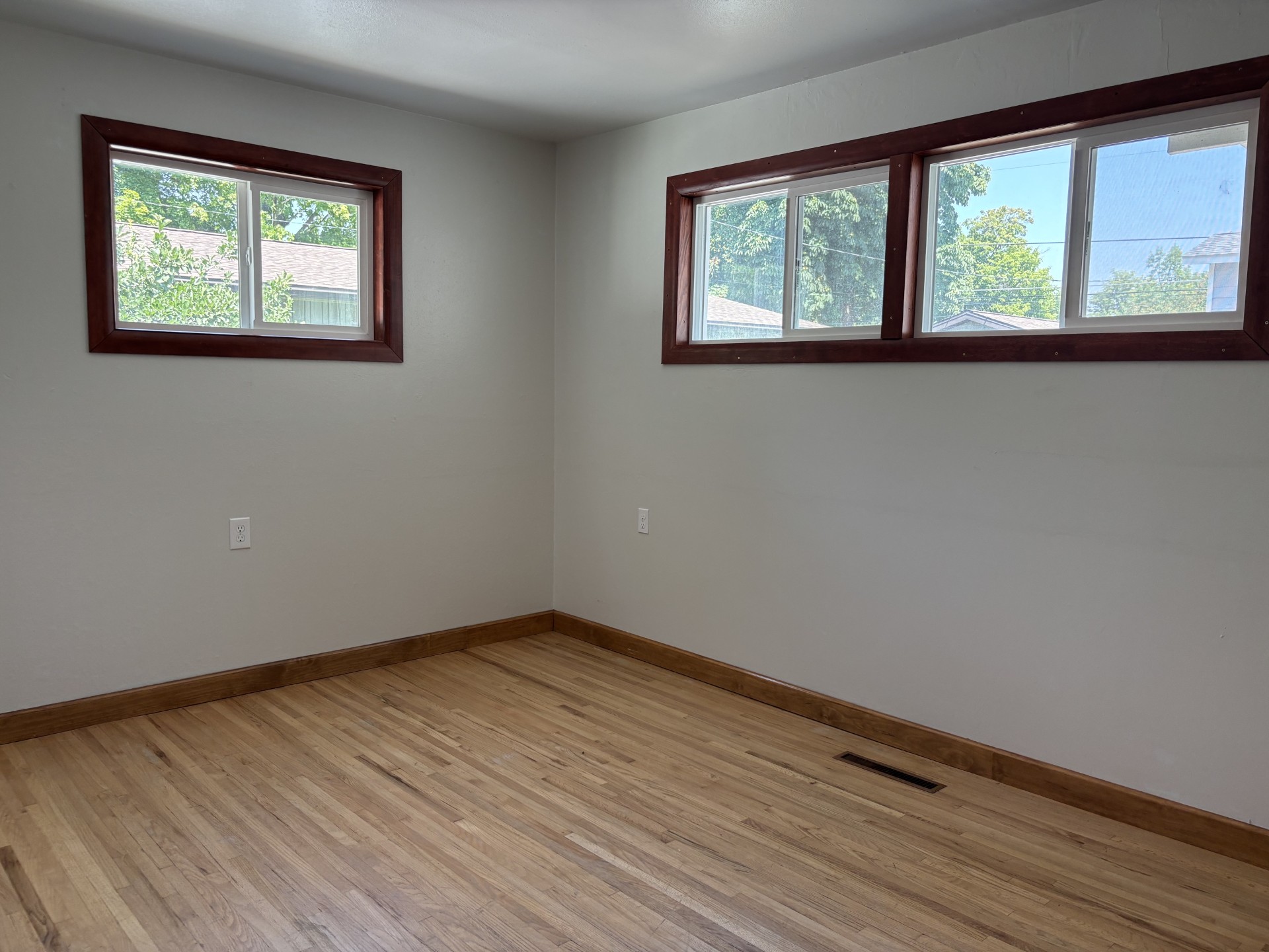 1111 6th Avenue E Property Photo 11