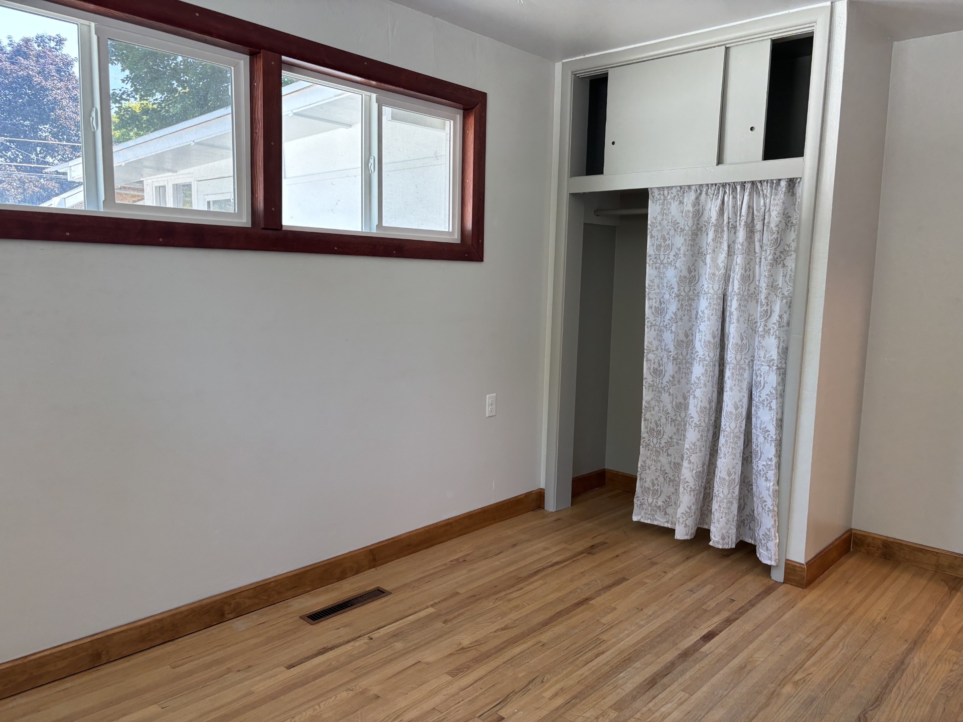 1111 6th Avenue E Property Photo 12