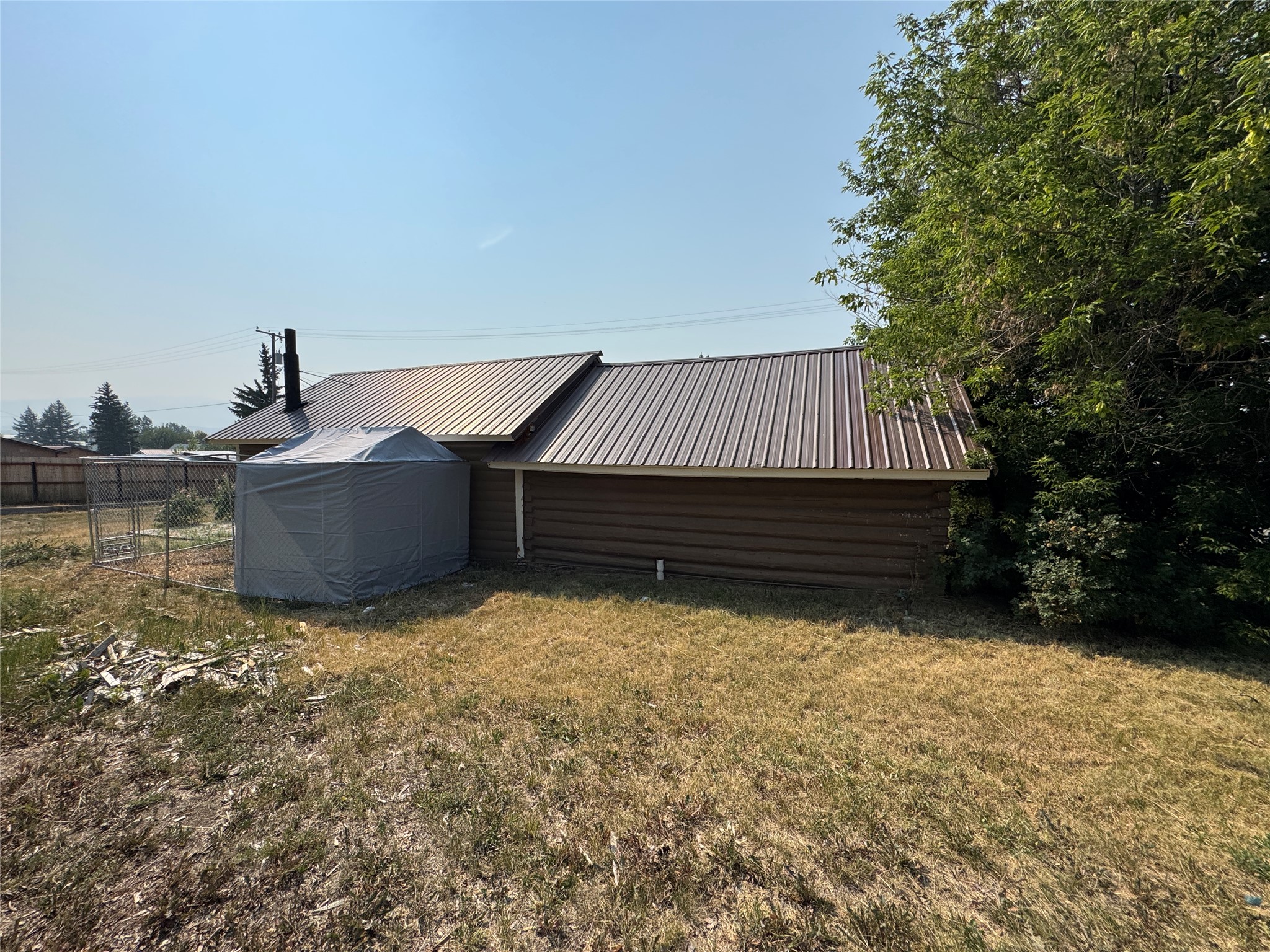400 E Larime Street Property Photo 4