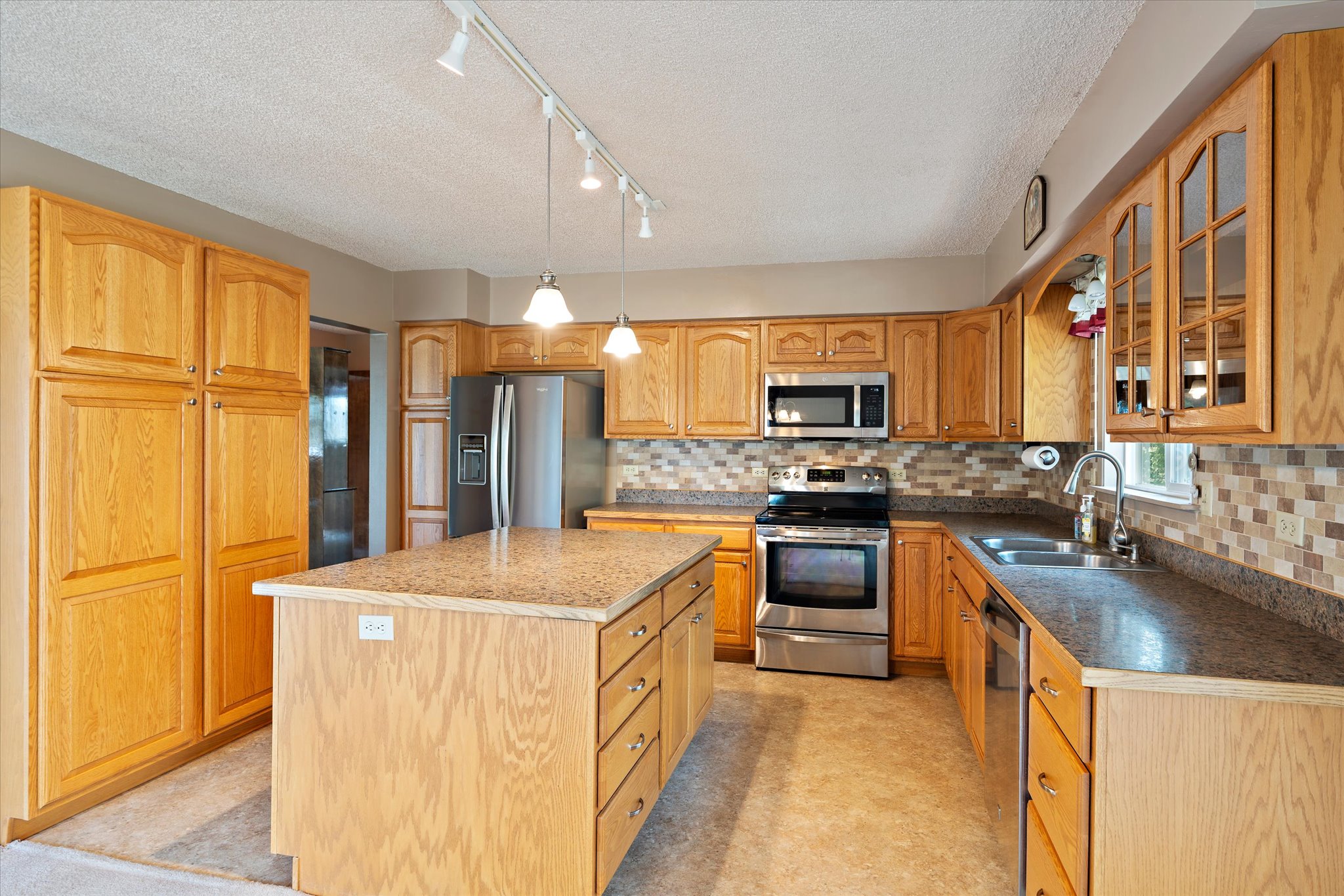 600 Jensen Road Property Photo 19
