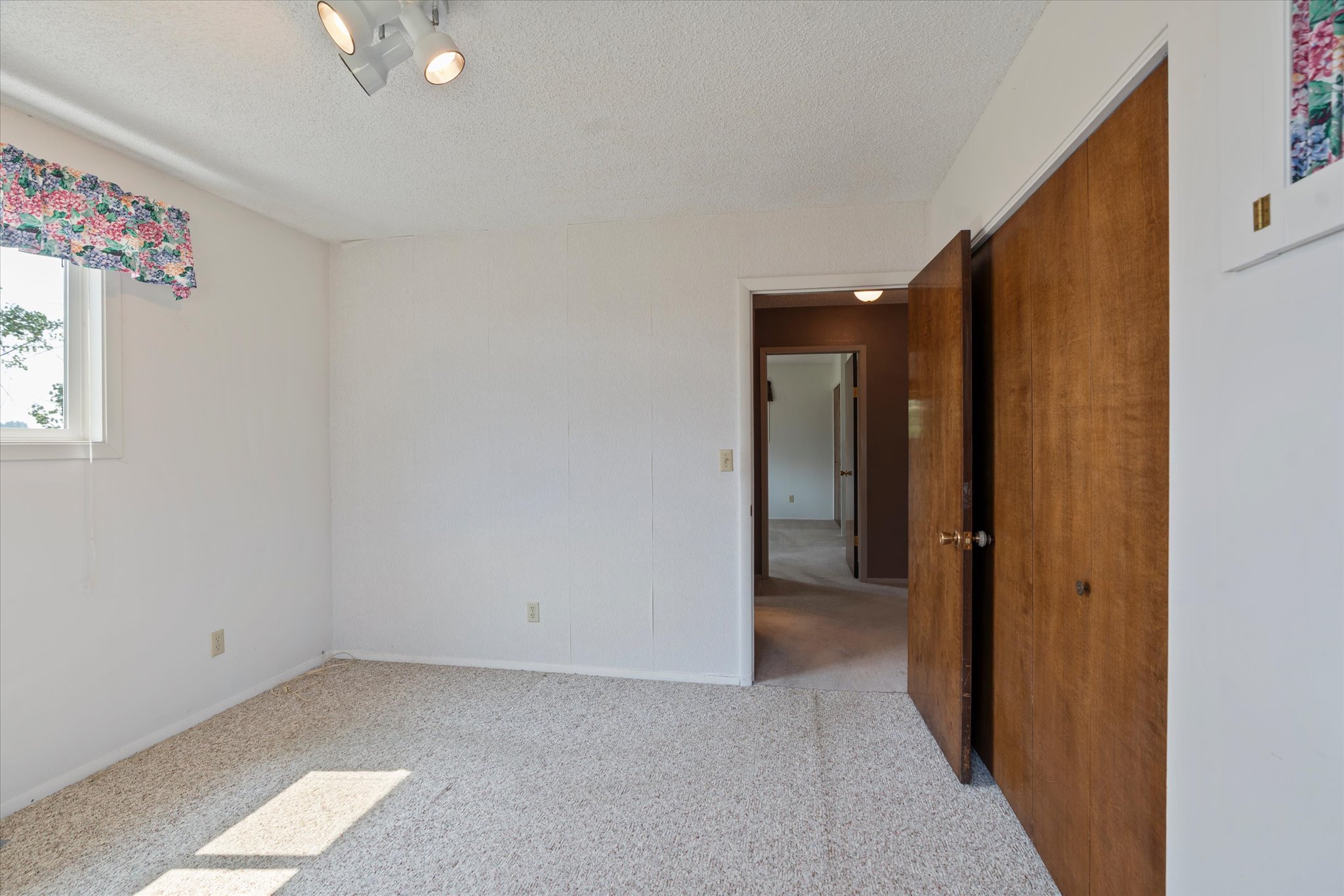 600 Jensen Road Property Photo 28