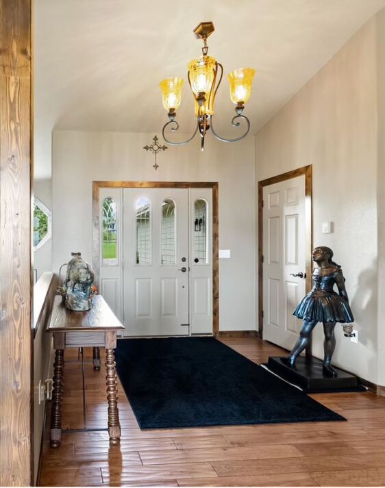 39120 Lakeview Lane Property Photo 6