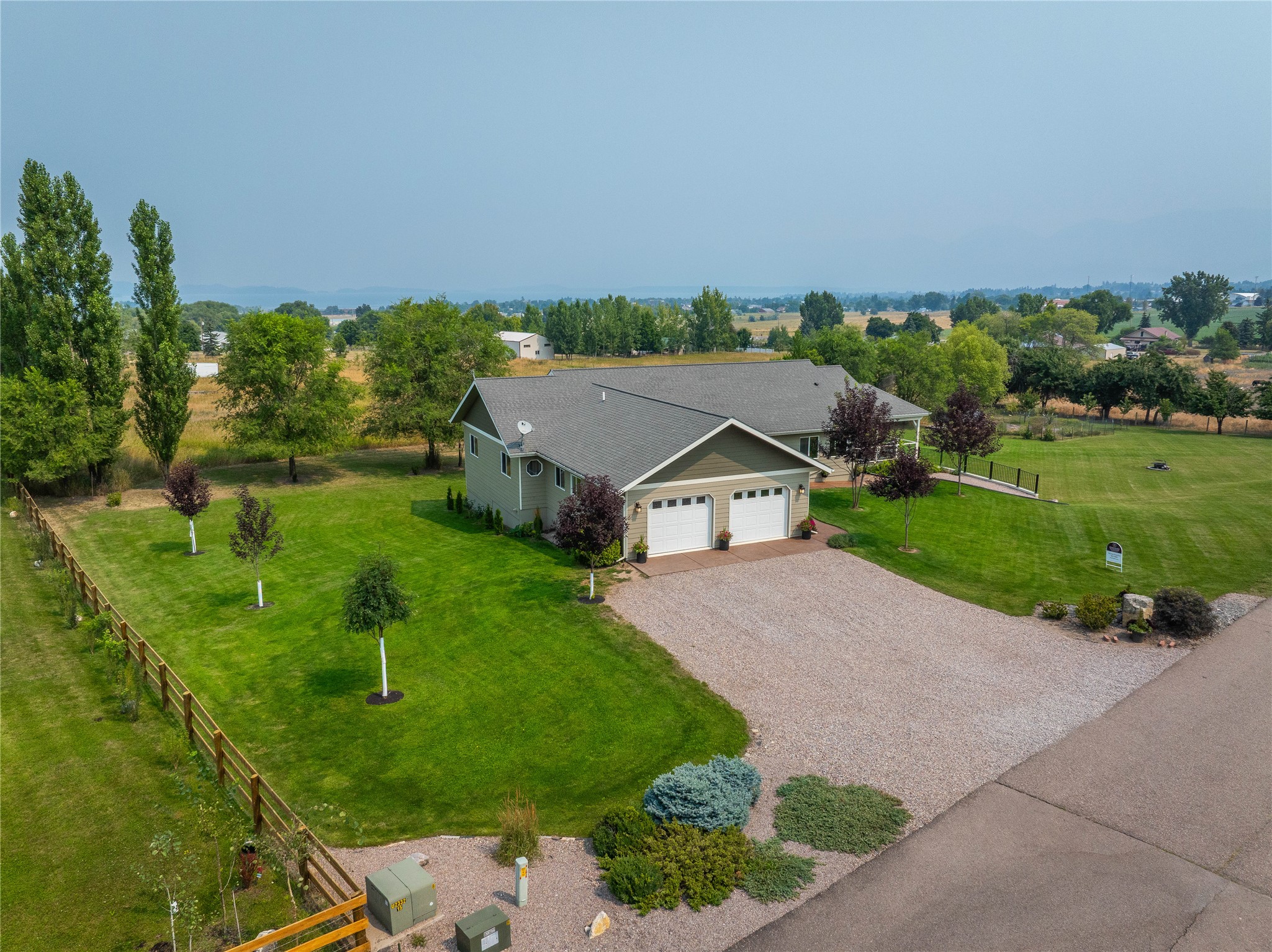 39120 Lakeview Lane Property Photo 44