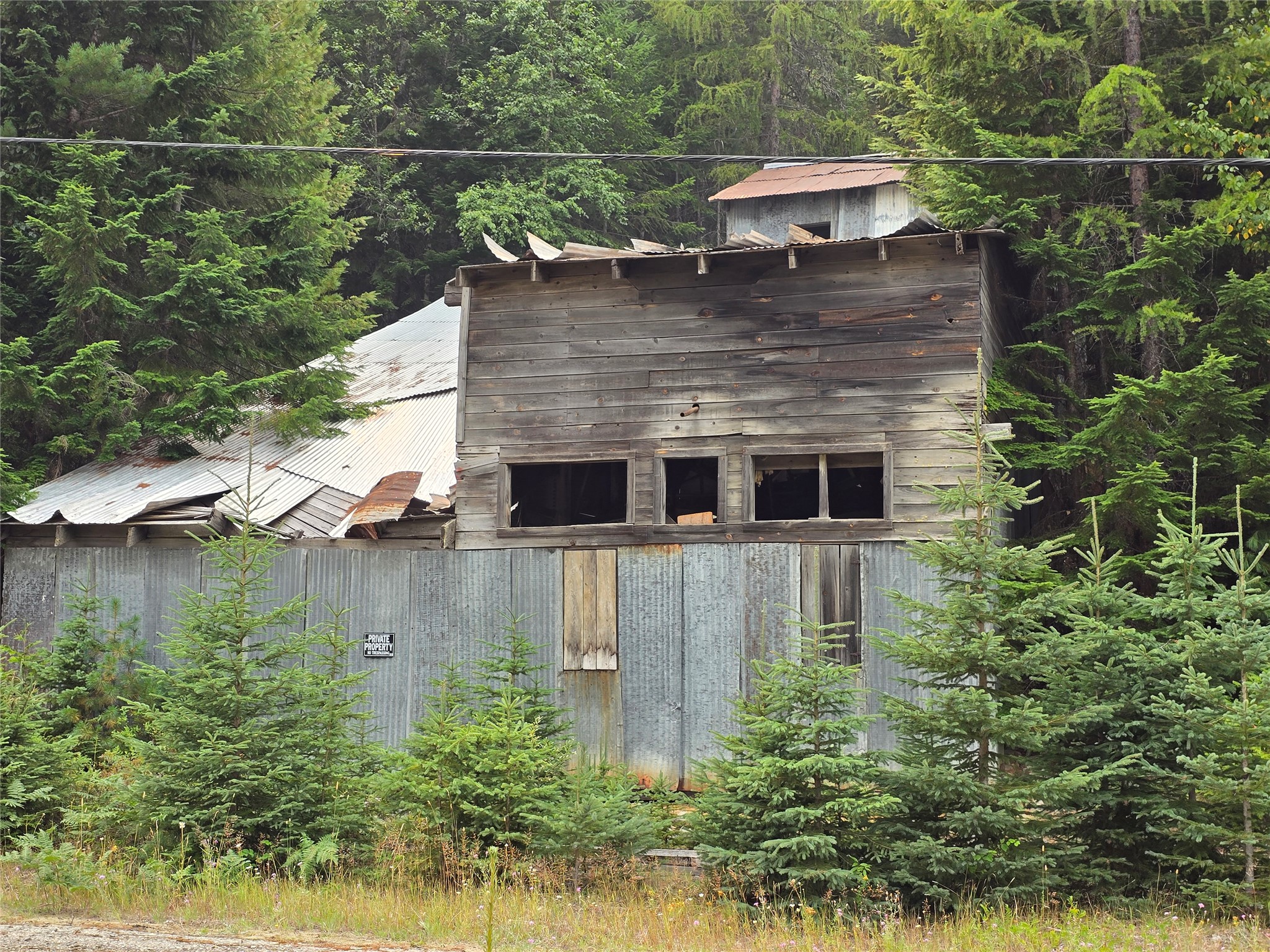 12941 Yaak River Road Property Photo 3