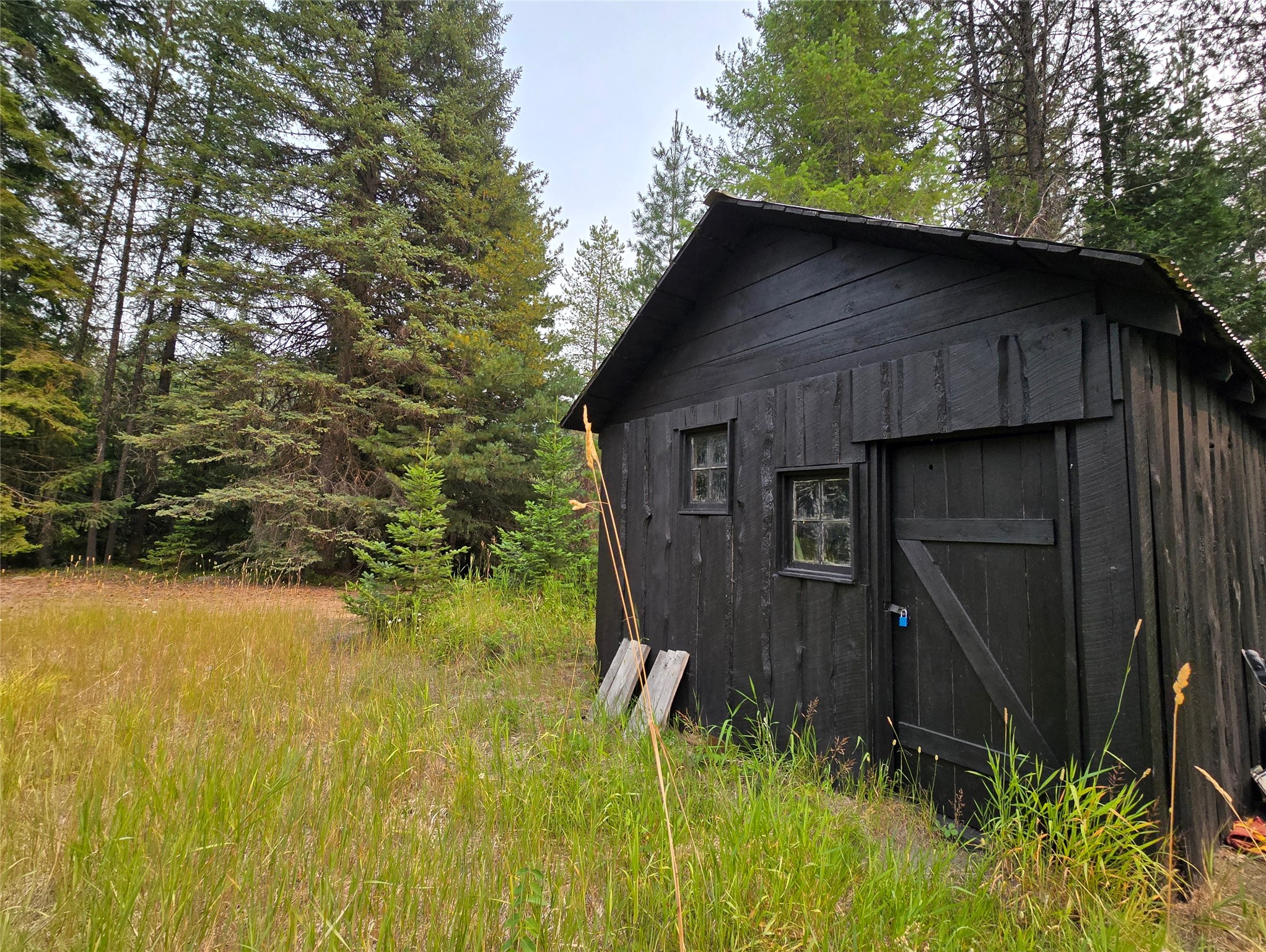 12941 Yaak River Road Property Photo 10