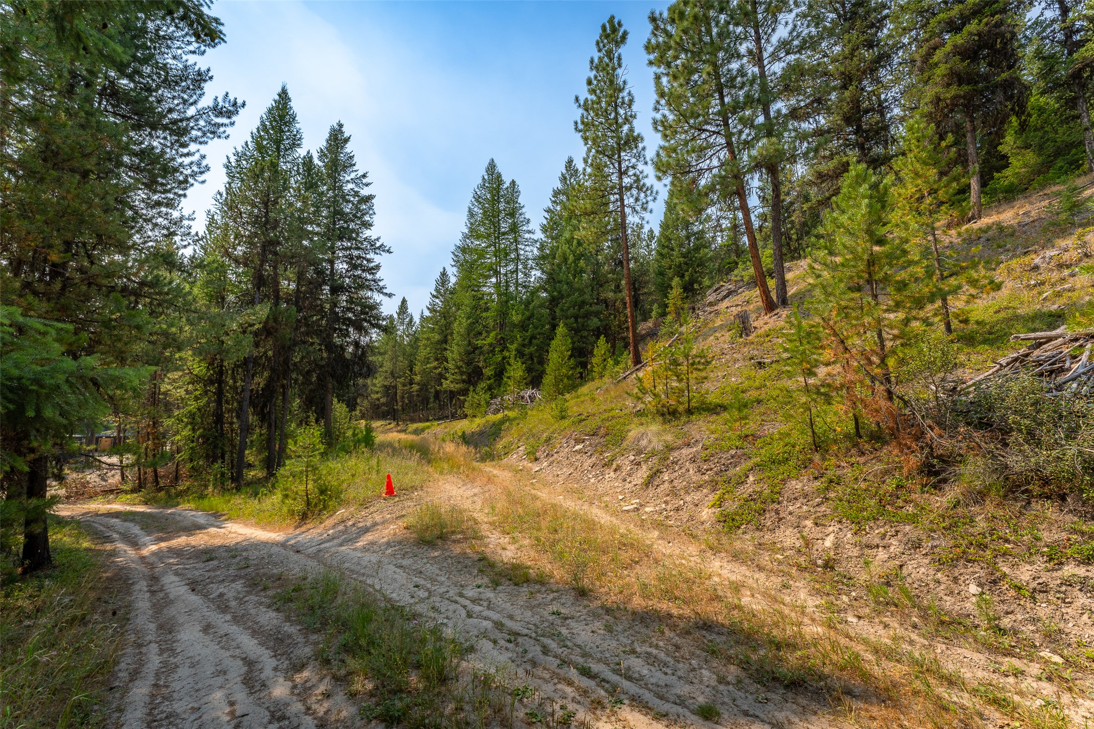 9653 Us Highway 2 W Property Photo 34