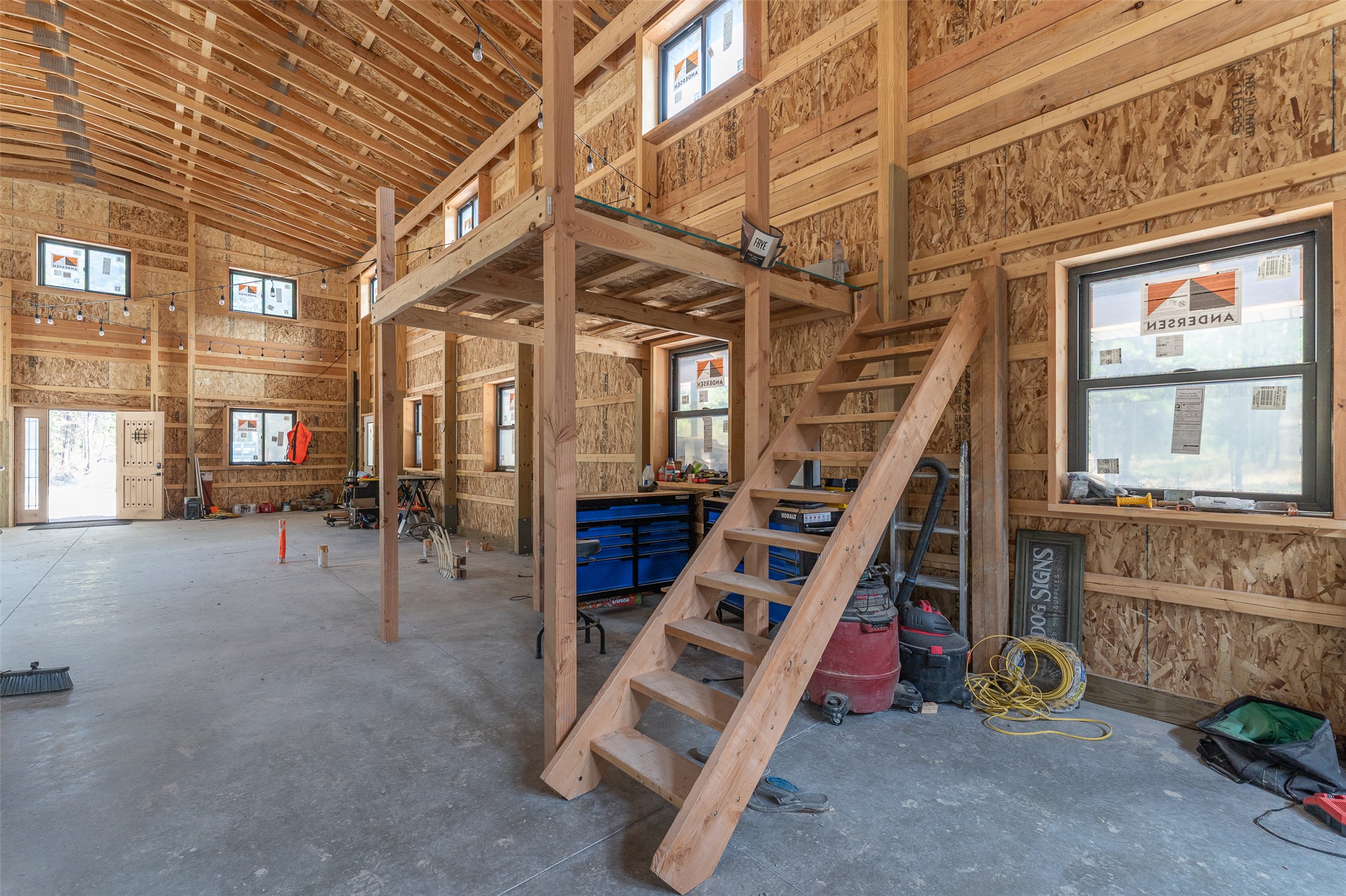 9653 Us Highway 2 W Property Photo 39