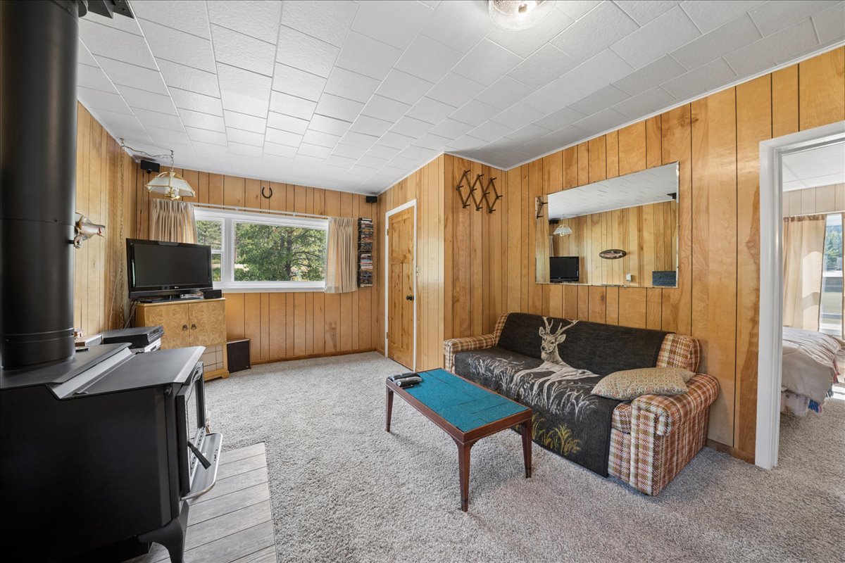 12 Cascade Avenue Property Photo 13