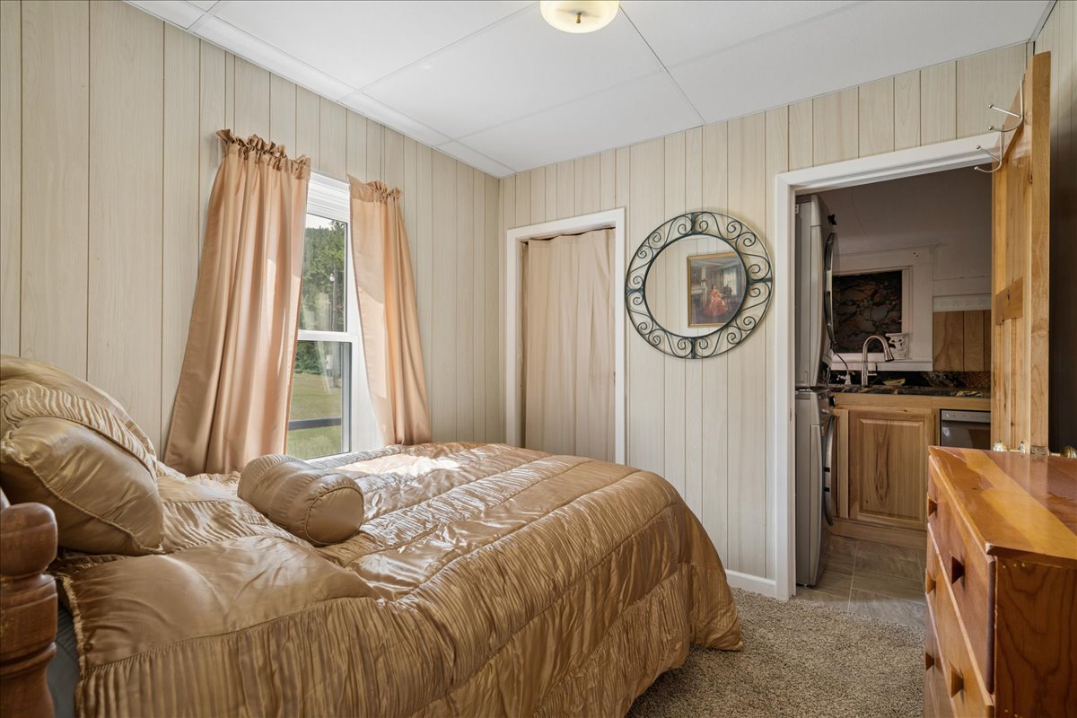 12 Cascade Avenue Property Photo 15