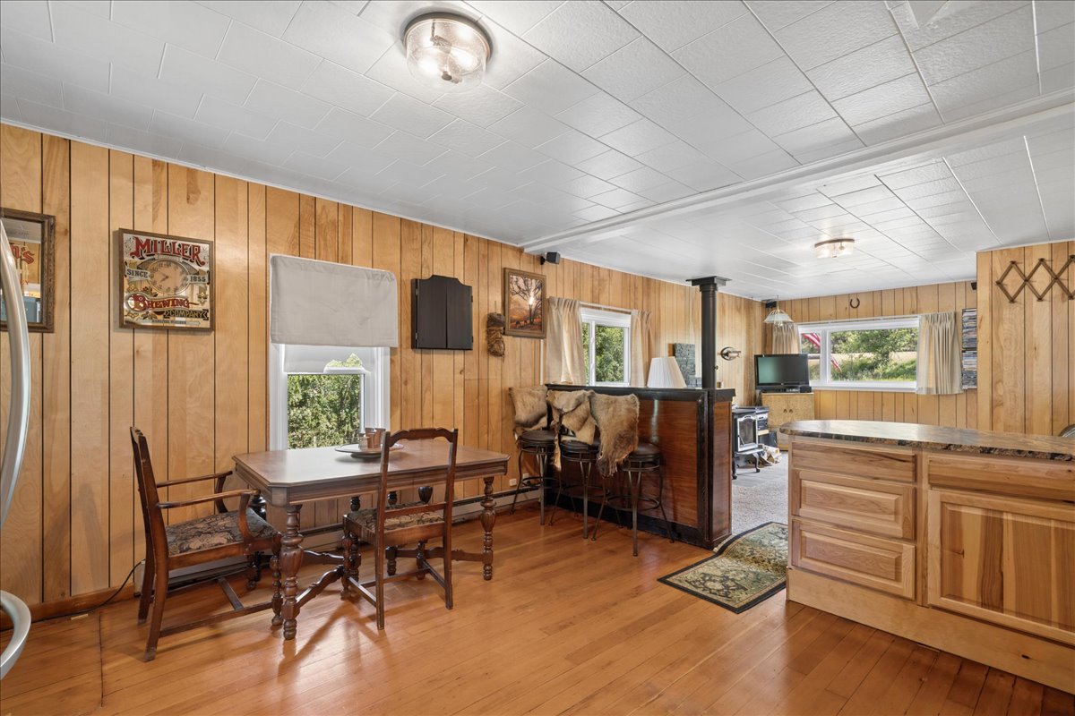 12 Cascade Avenue Property Photo 18